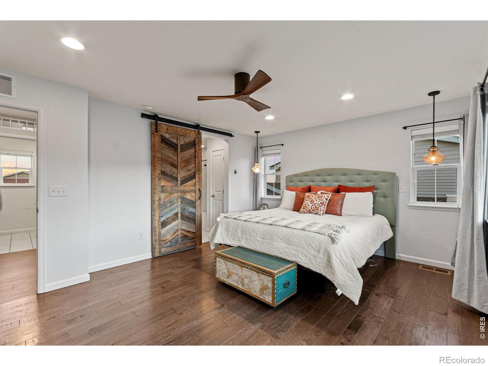 MLS Image #20 for 9337  iron mountain way,arvada, Colorado