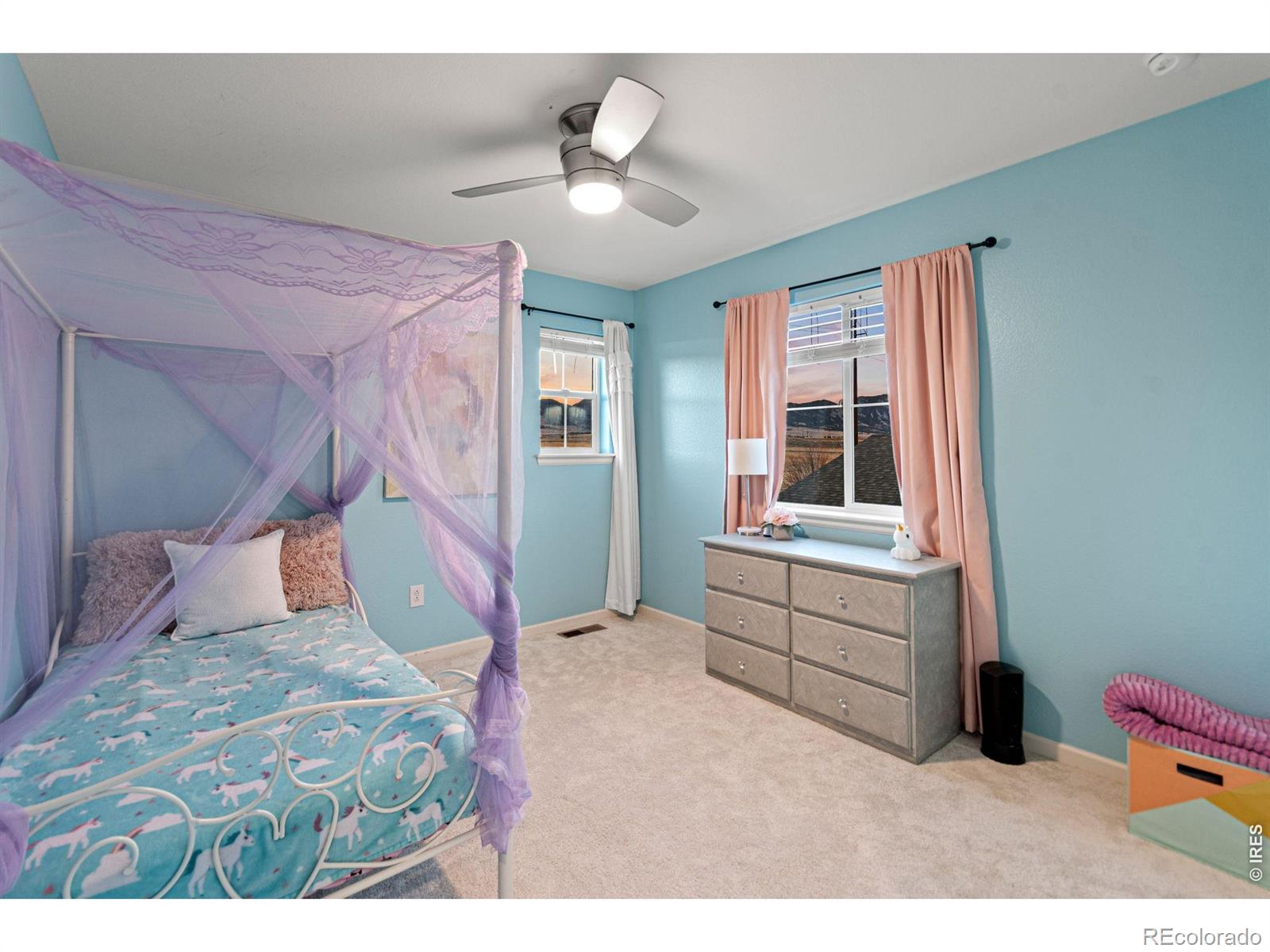 MLS Image #27 for 9337  iron mountain way,arvada, Colorado