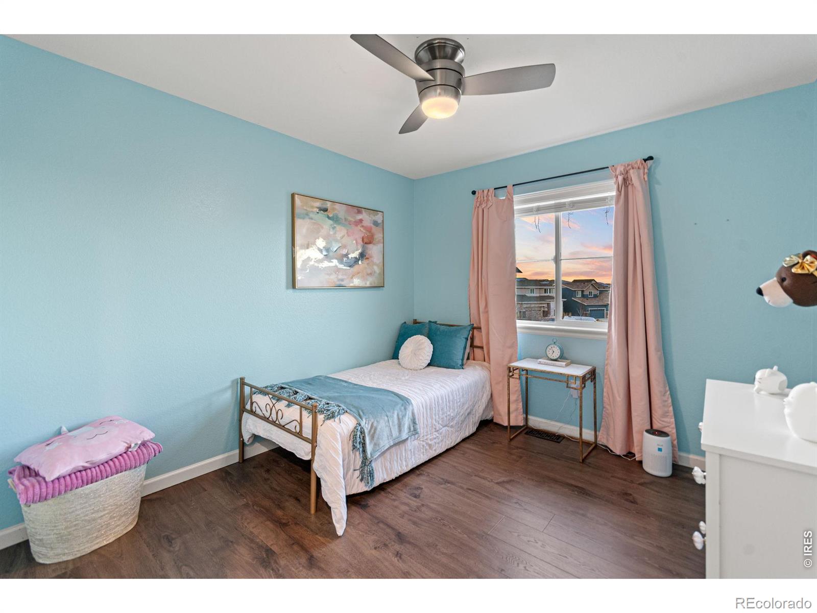MLS Image #29 for 9337  iron mountain way,arvada, Colorado