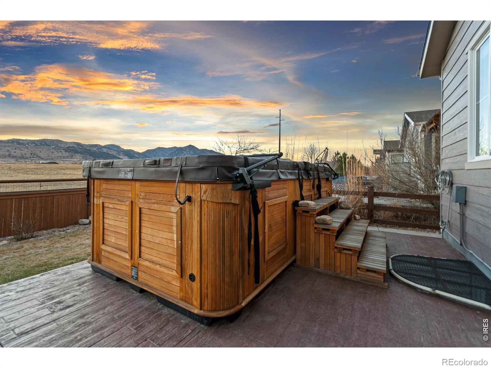 MLS Image #37 for 9337  iron mountain way,arvada, Colorado