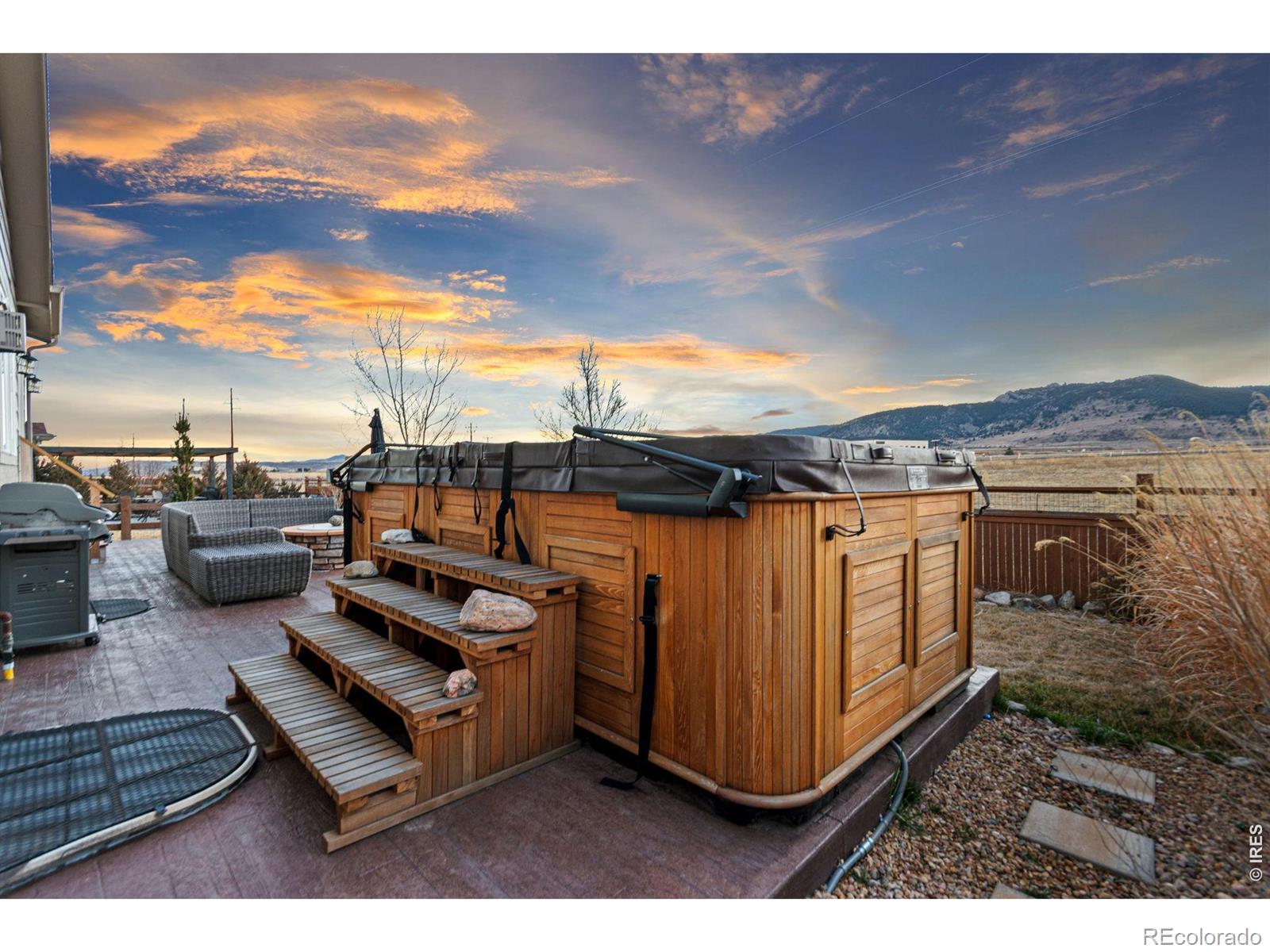 MLS Image #39 for 9337  iron mountain way,arvada, Colorado
