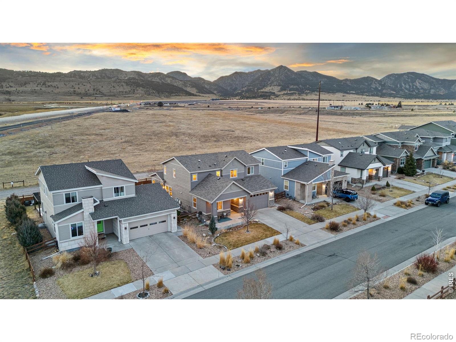 MLS Image #40 for 9337  iron mountain way,arvada, Colorado