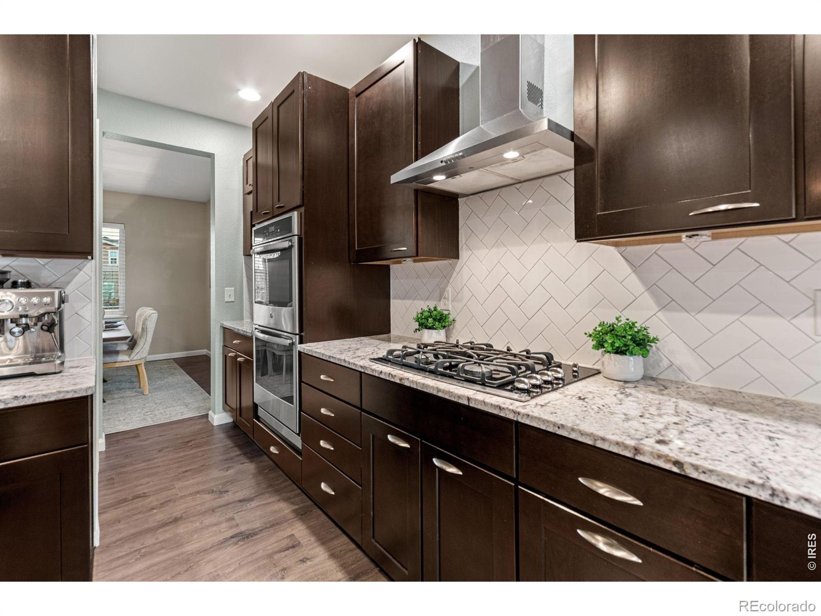 MLS Image #6 for 9337  iron mountain way,arvada, Colorado