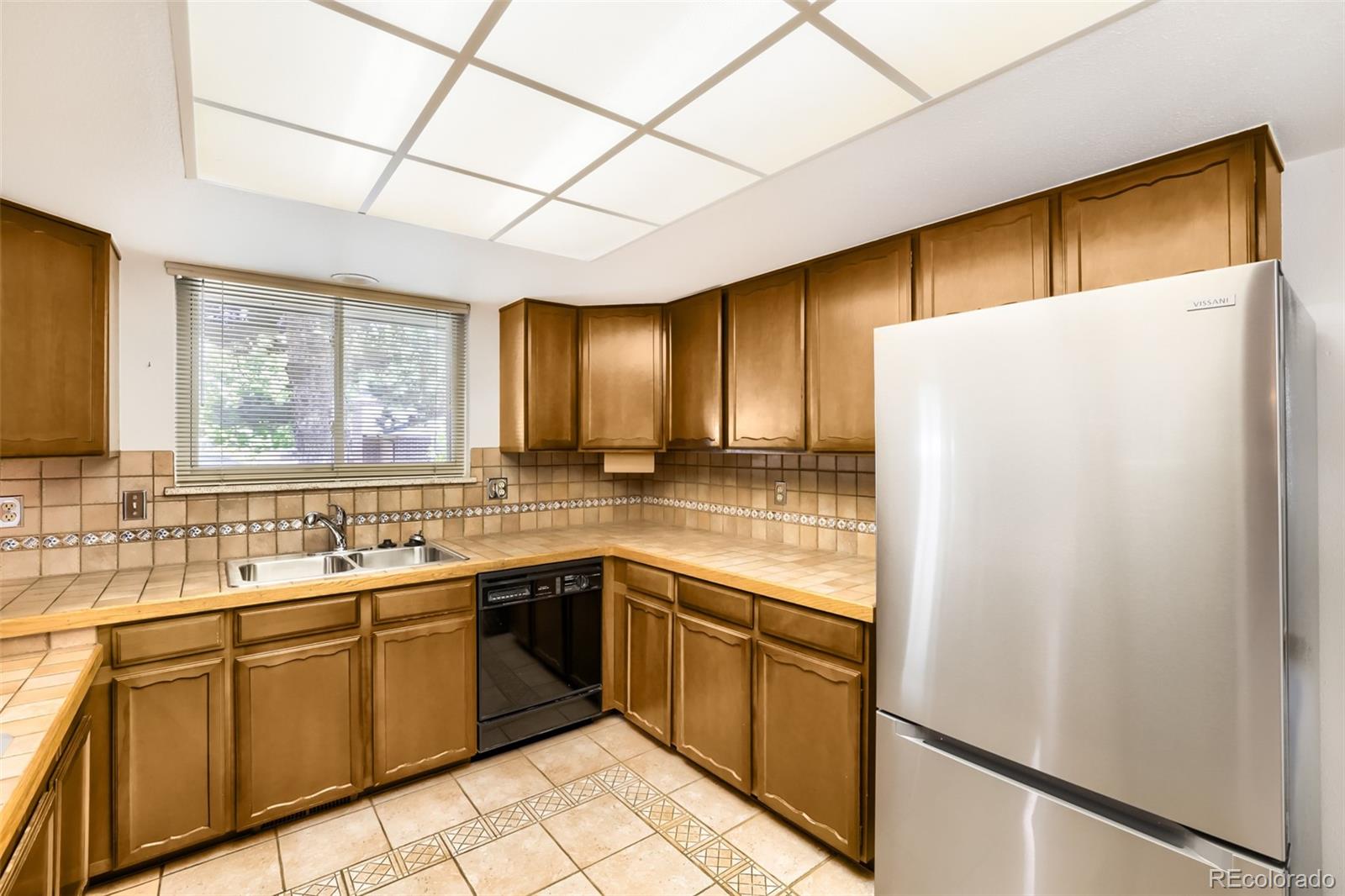 MLS Image #5 for 2190 s flower street,lakewood, Colorado