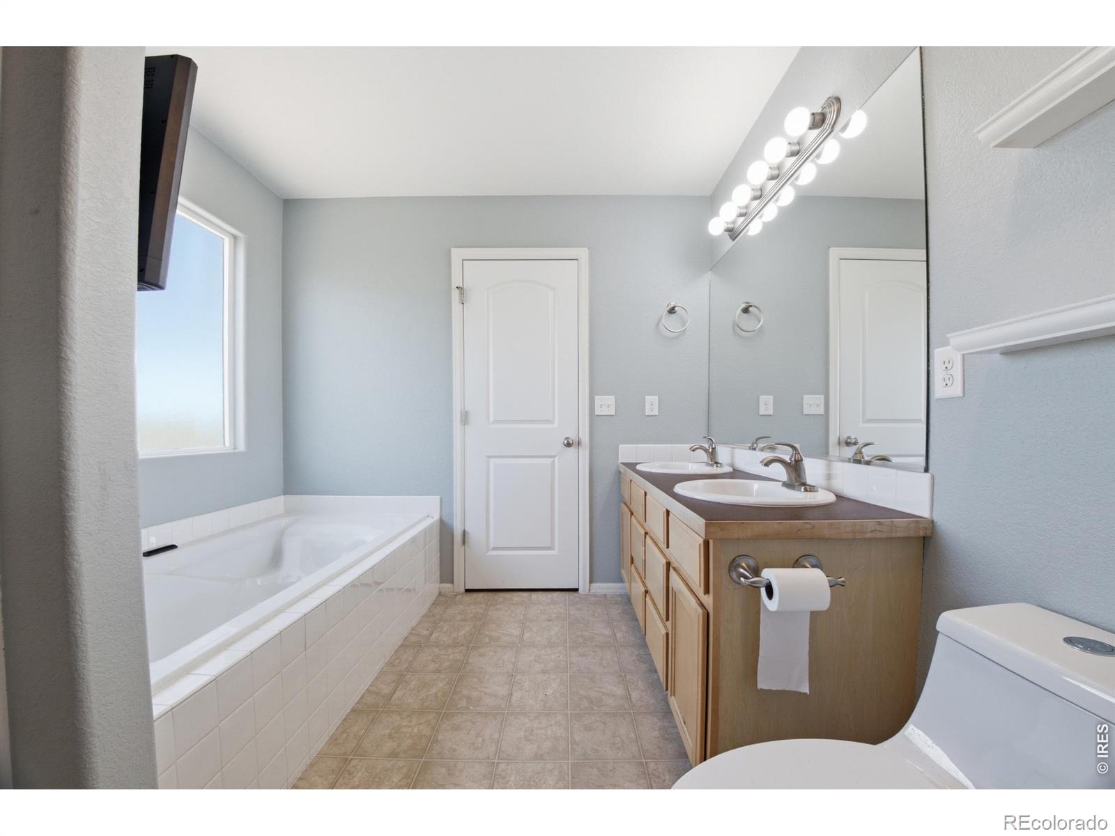 MLS Image #17 for 16001  ginger avenue,mead, Colorado