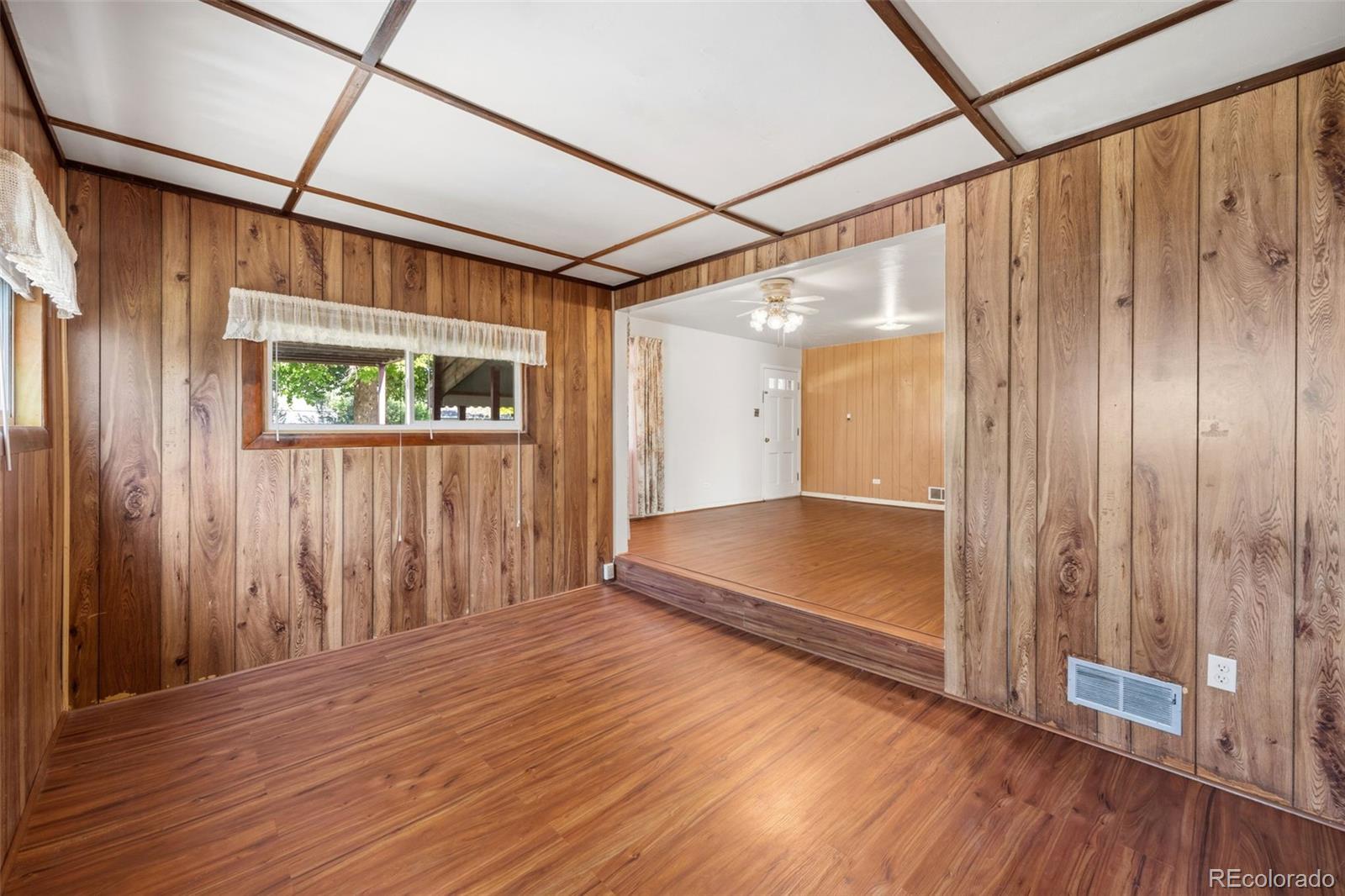 MLS Image #4 for 2210 s irving street,denver, Colorado