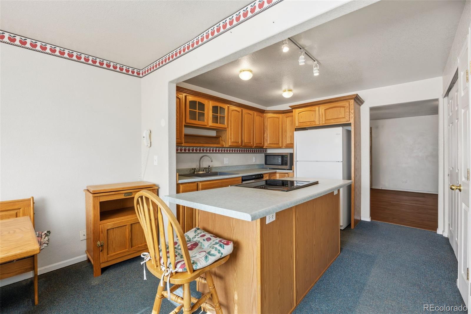 MLS Image #6 for 2210 s irving street,denver, Colorado