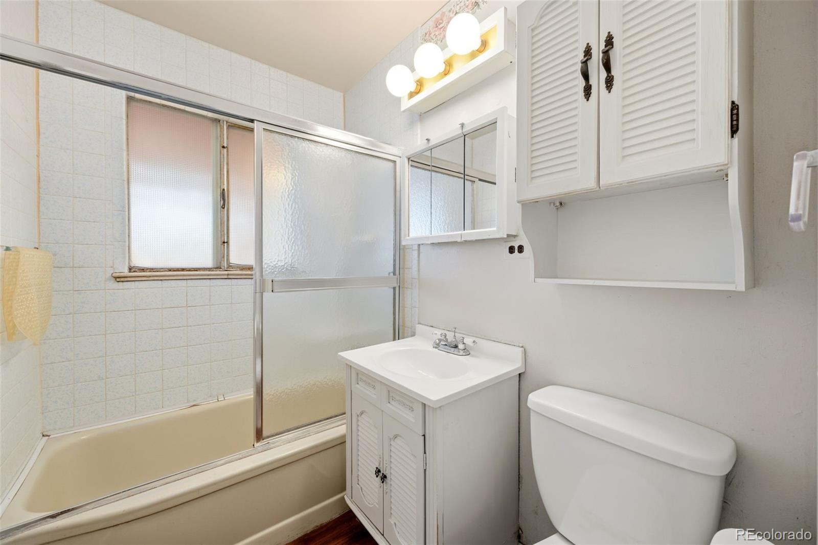 MLS Image #9 for 2210 s irving street,denver, Colorado