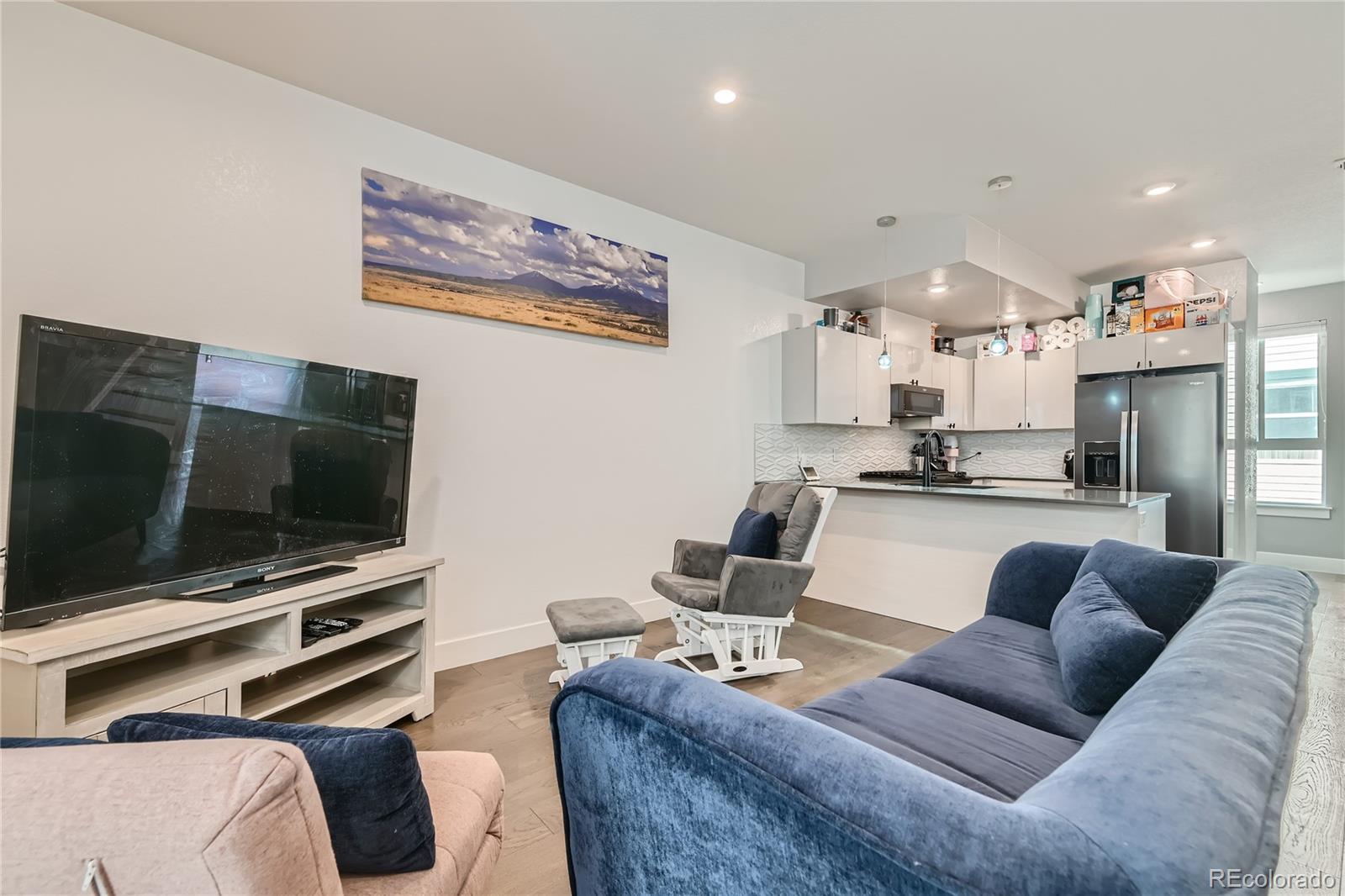 MLS Image #10 for 1284  stuart street,denver, Colorado