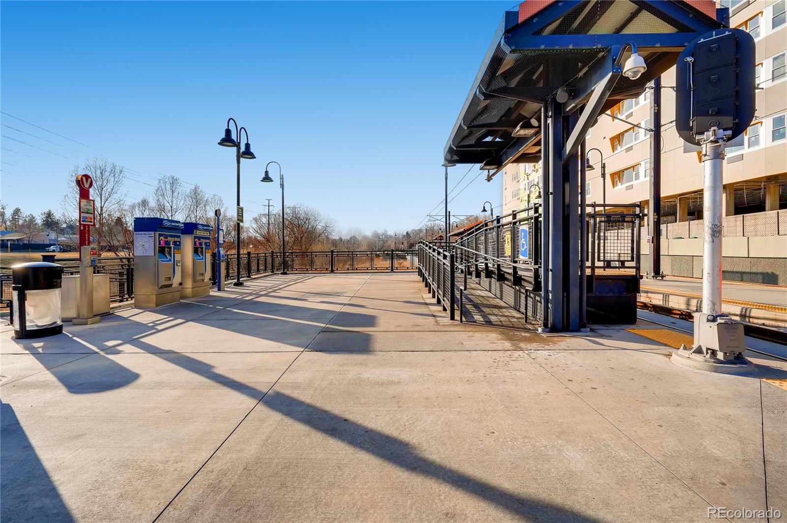 MLS Image #28 for 1284  stuart street,denver, Colorado