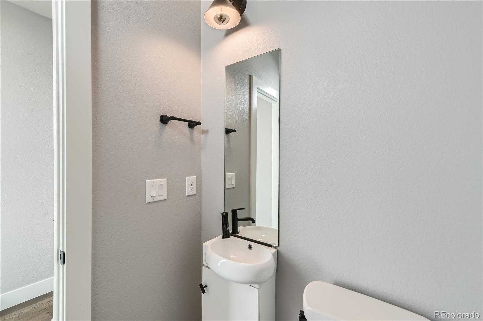MLS Image #6 for 1284  stuart street,denver, Colorado