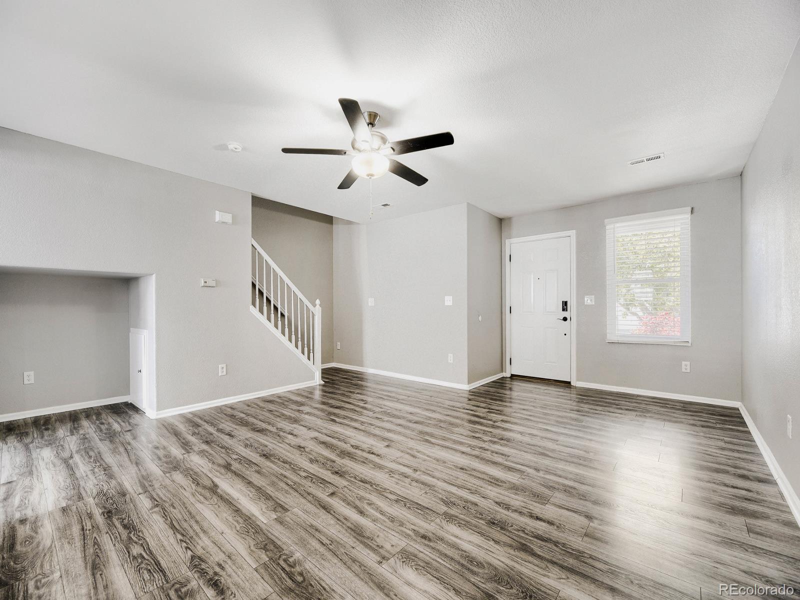 MLS Image #4 for 7874 s kittredge circle,englewood, Colorado