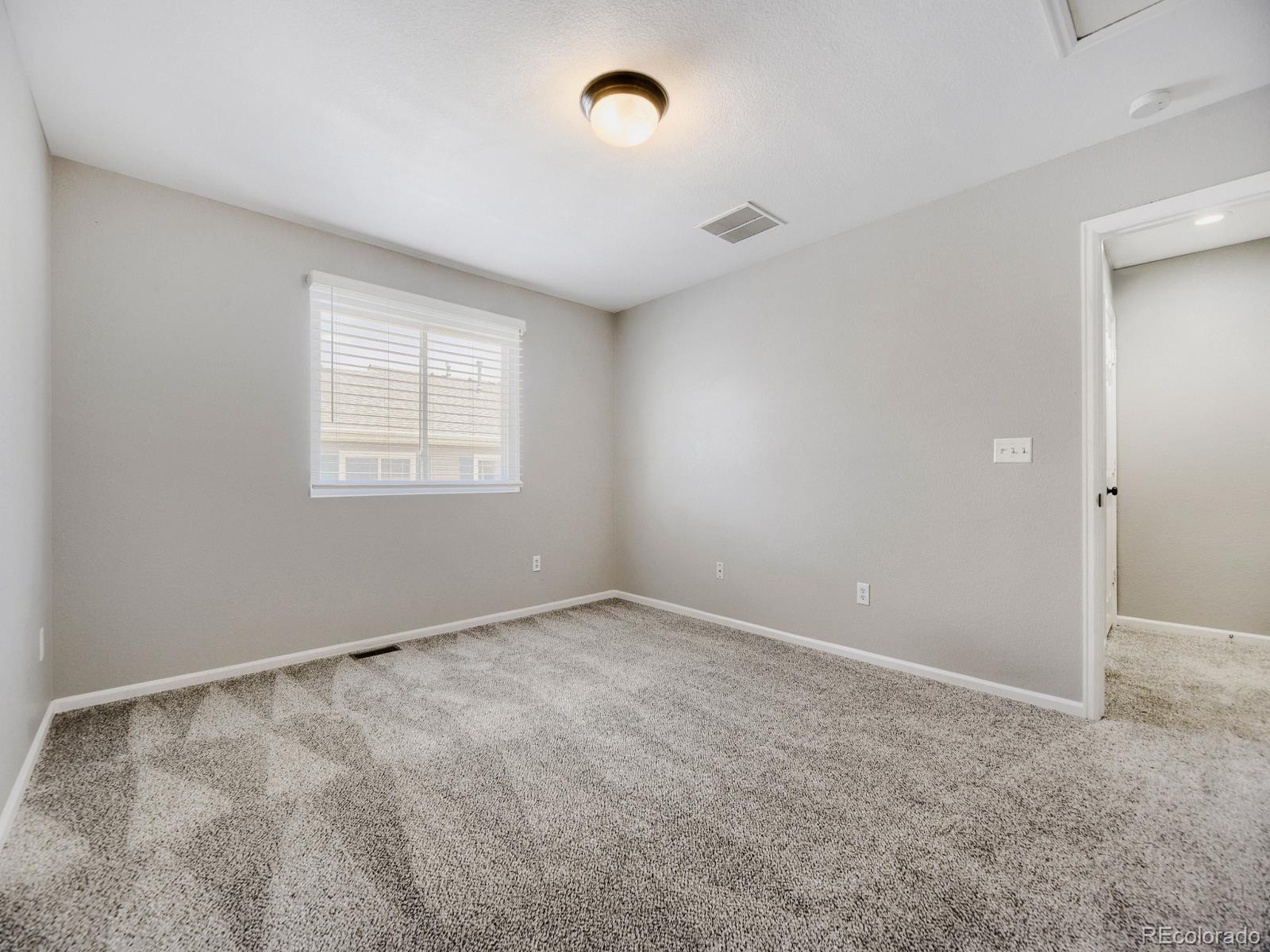 MLS Image #7 for 7874 s kittredge circle,englewood, Colorado