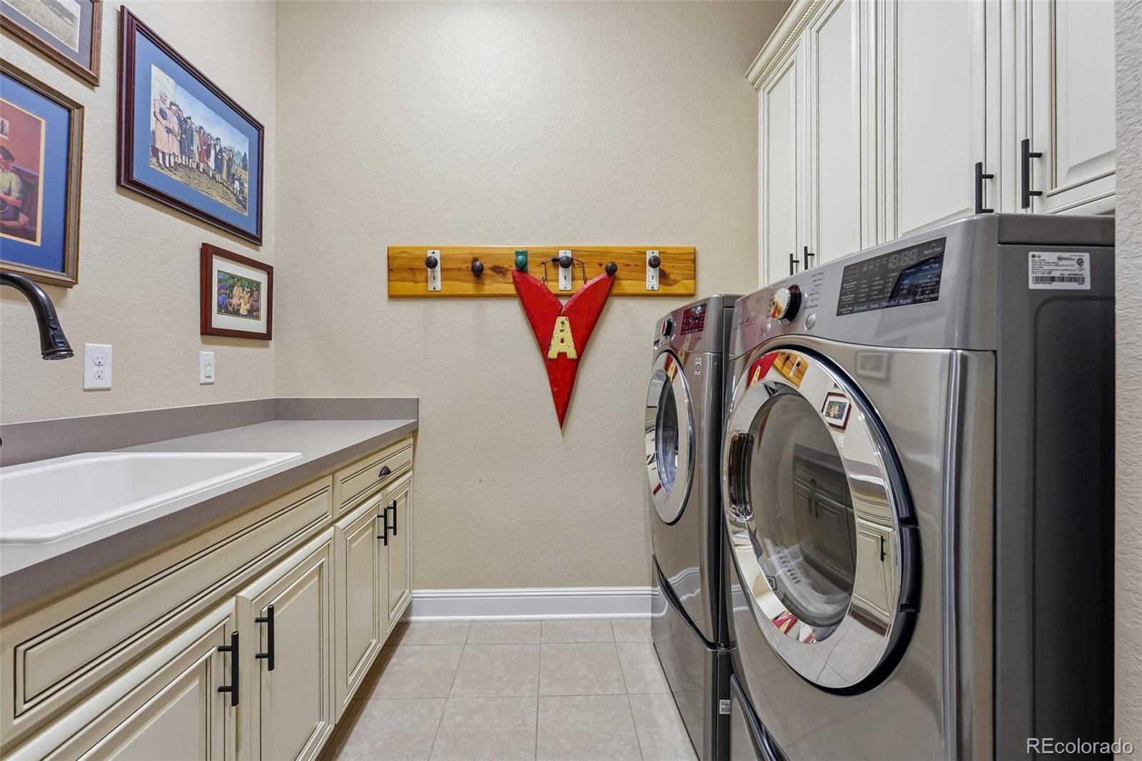 MLS Image #21 for 27693 e euclid drive,aurora, Colorado