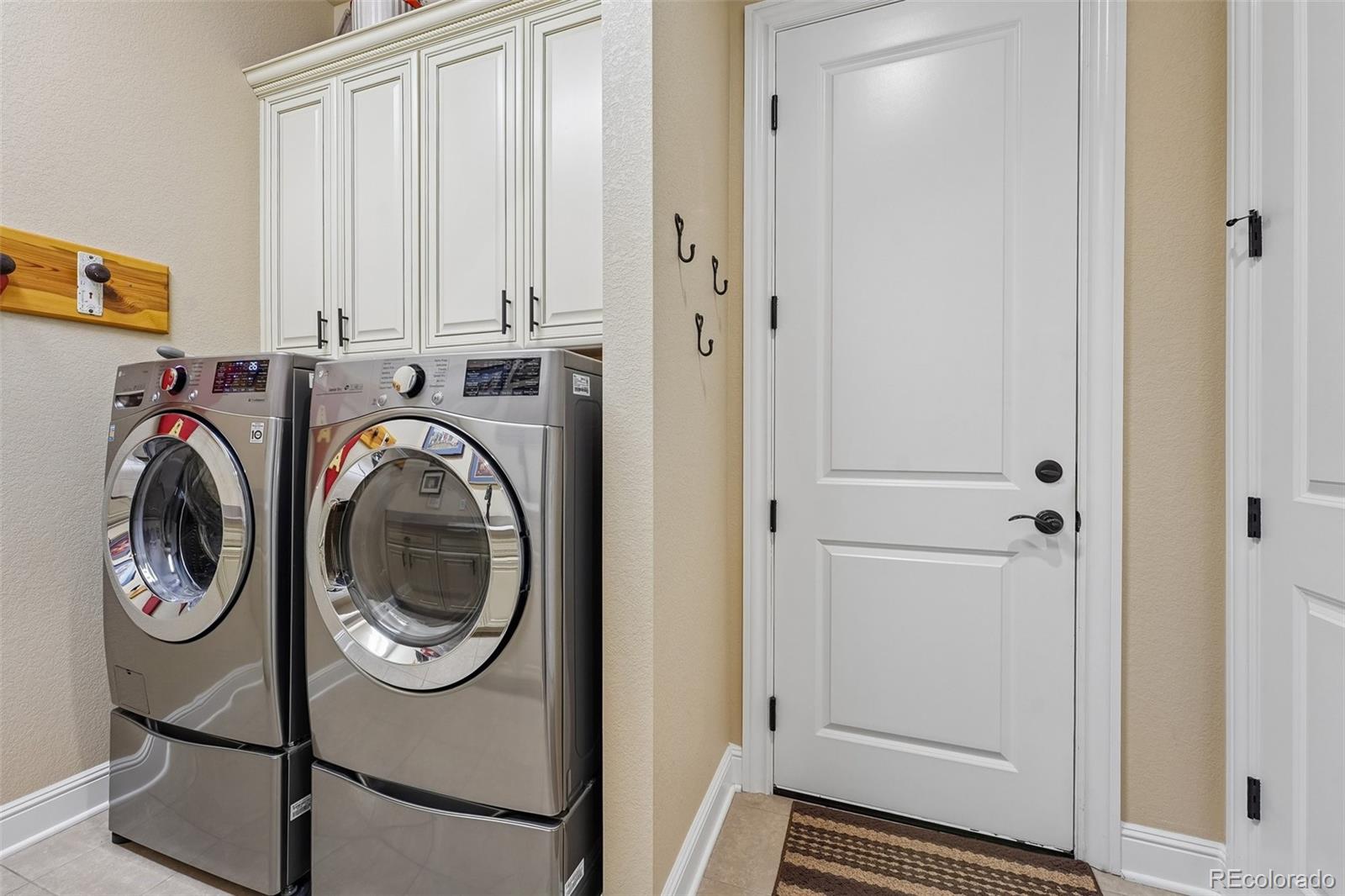 MLS Image #22 for 27693 e euclid drive,aurora, Colorado
