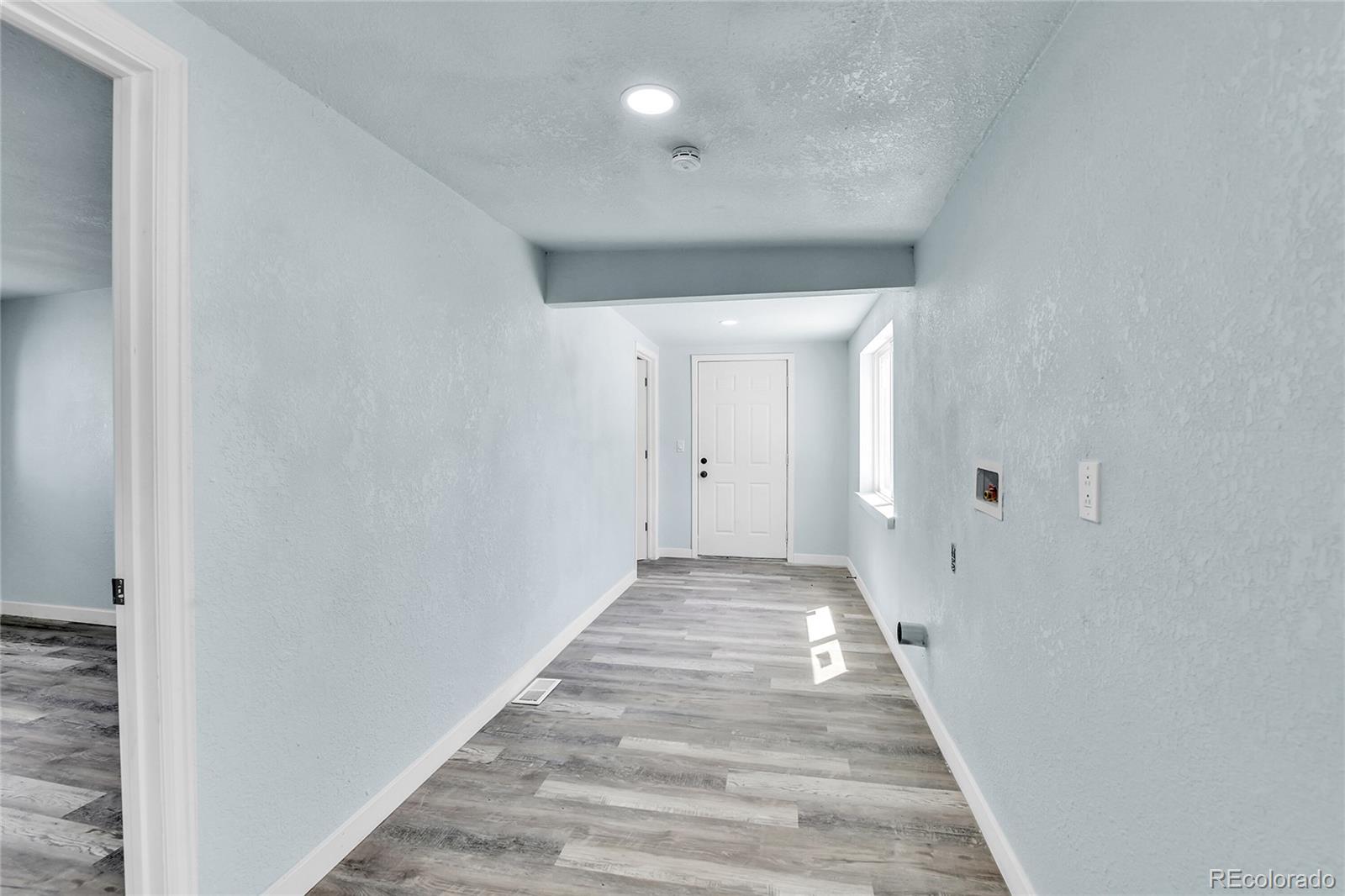 MLS Image #15 for 1500 s wolcott court,denver, Colorado