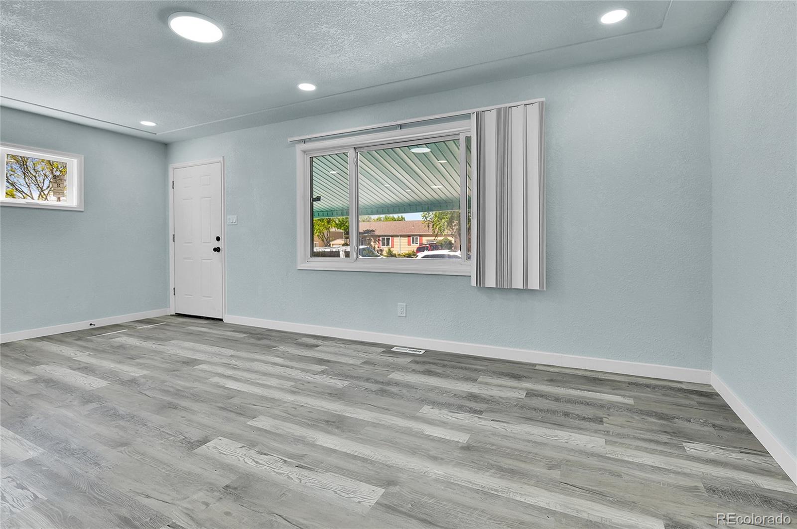MLS Image #2 for 1500 s wolcott court,denver, Colorado