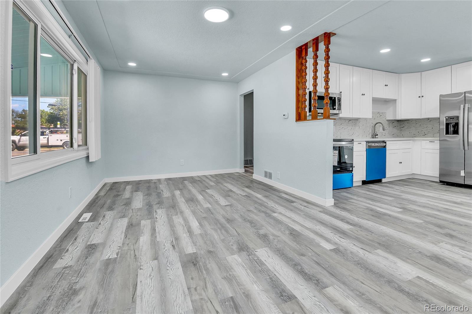 MLS Image #3 for 1500 s wolcott court,denver, Colorado