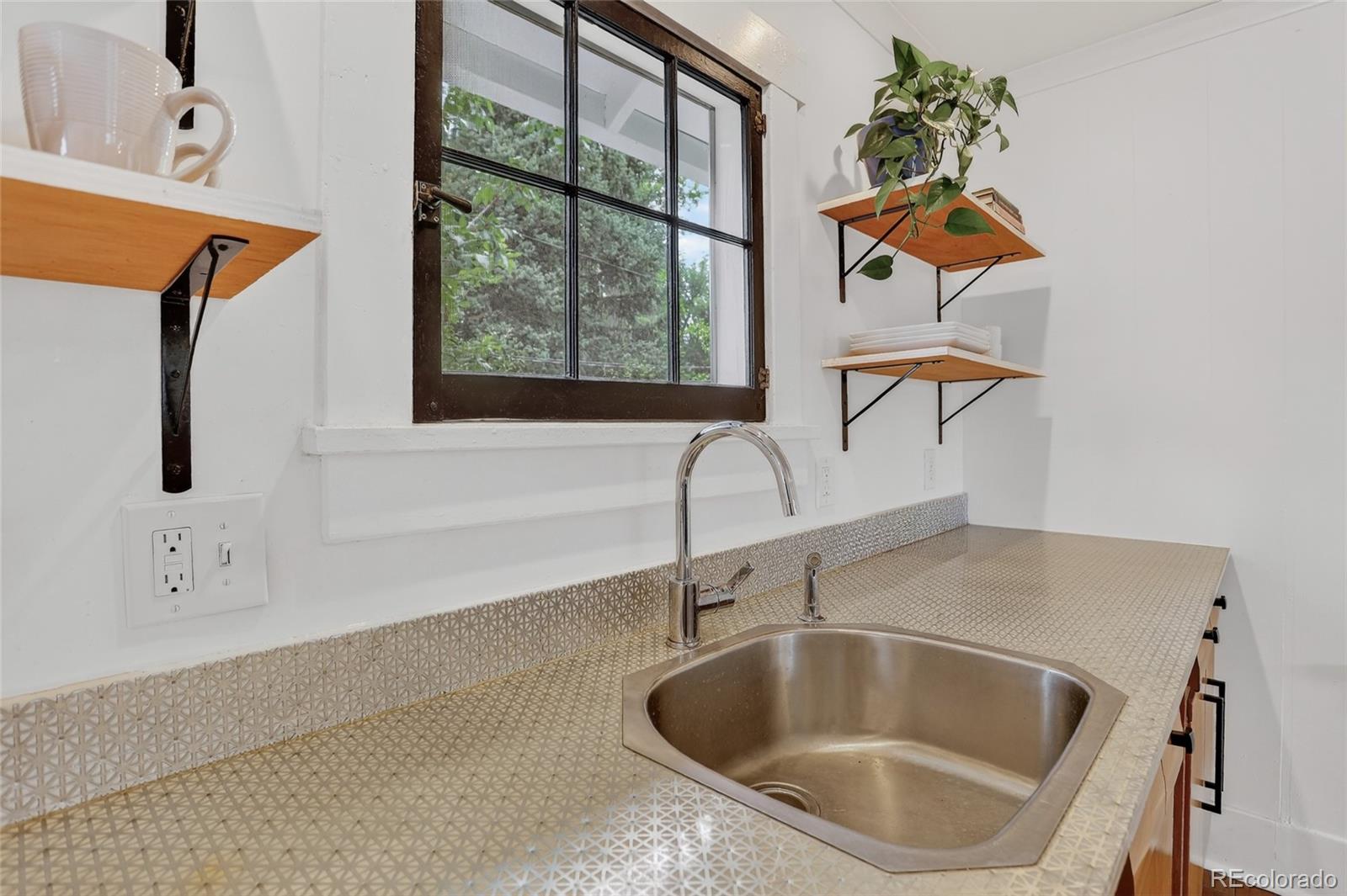 MLS Image #7 for 2463  ingalls street,edgewater, Colorado