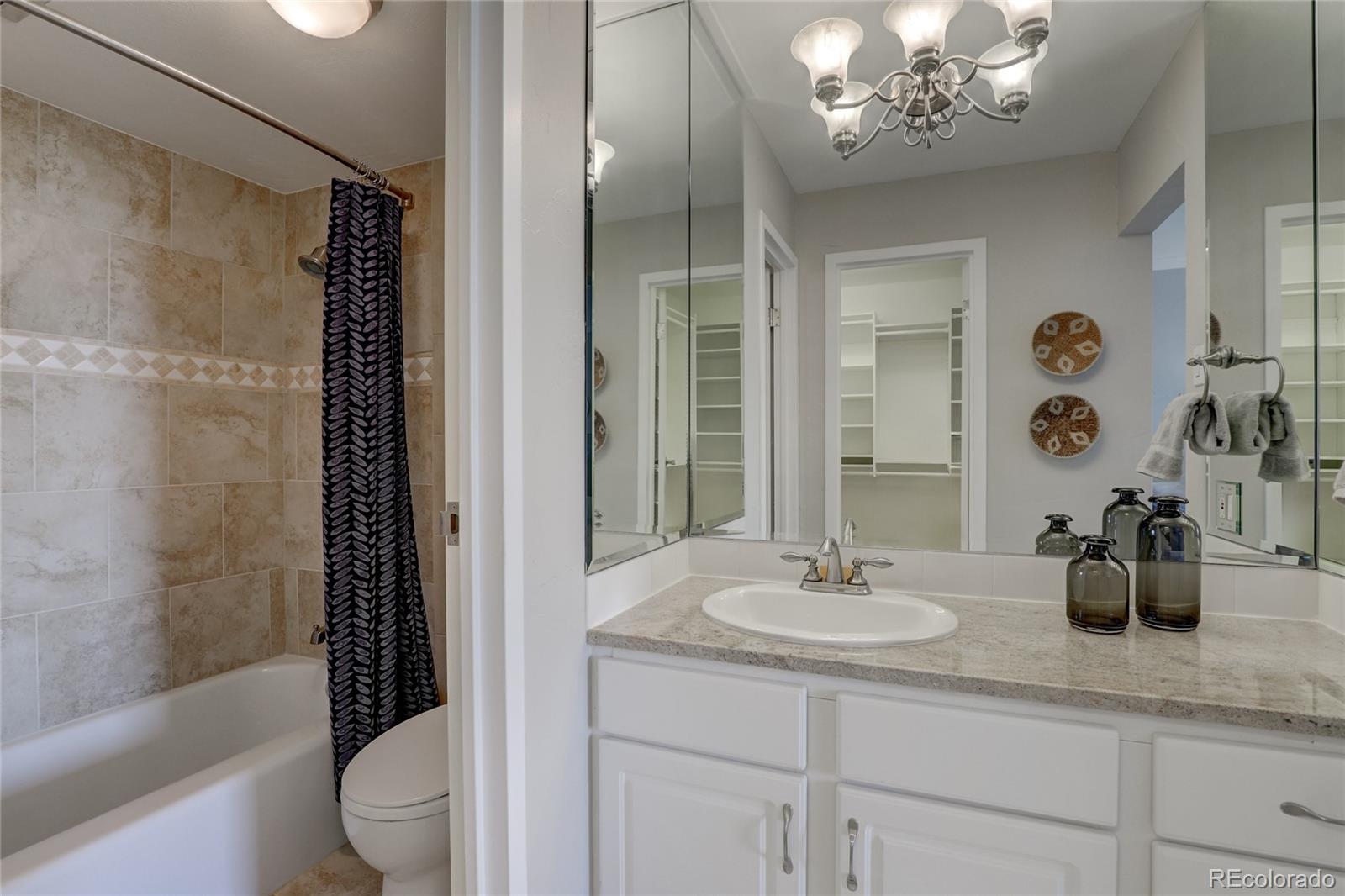 MLS Image #16 for 460 s marion parkway,denver, Colorado
