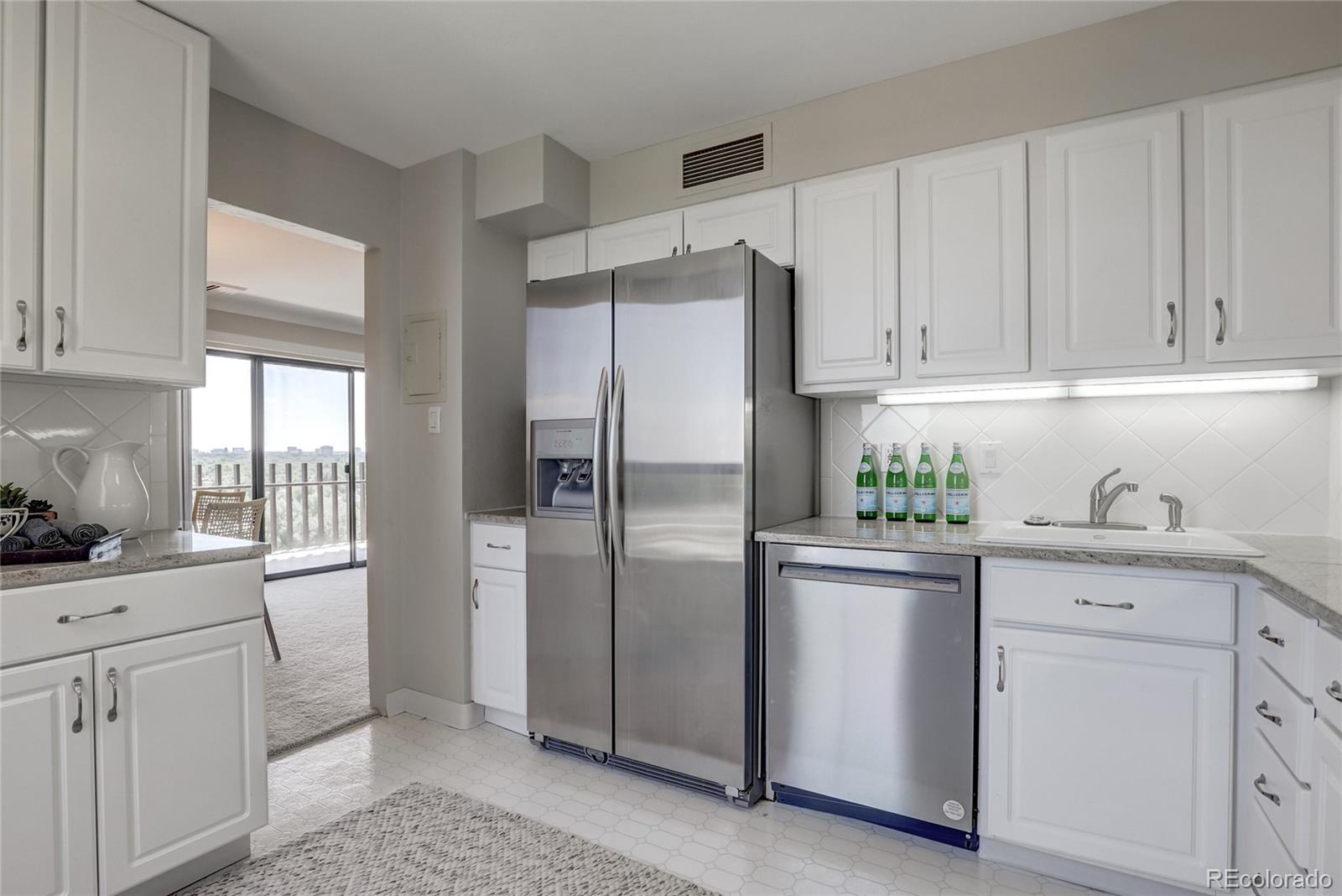 MLS Image #9 for 460 s marion parkway,denver, Colorado
