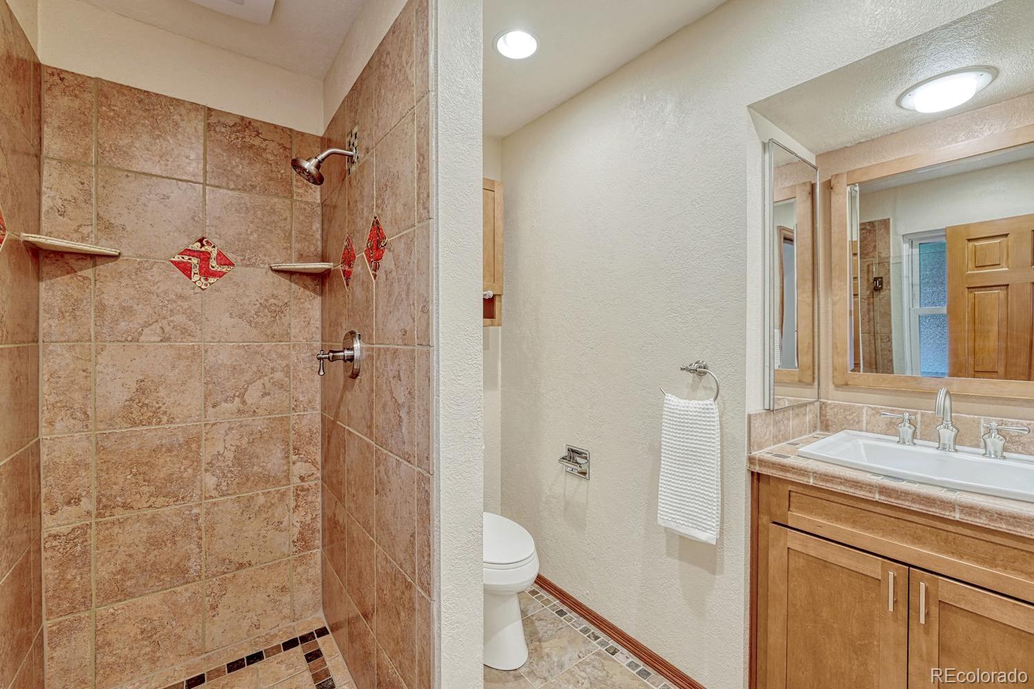 MLS Image #28 for 6904 e villanova place,denver, Colorado