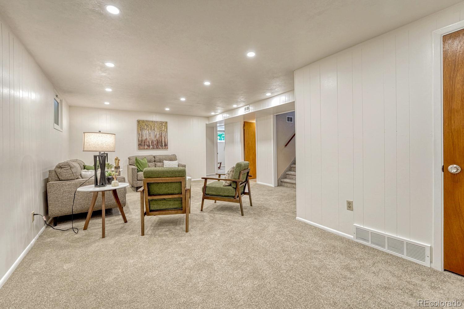 MLS Image #29 for 6904 e villanova place,denver, Colorado