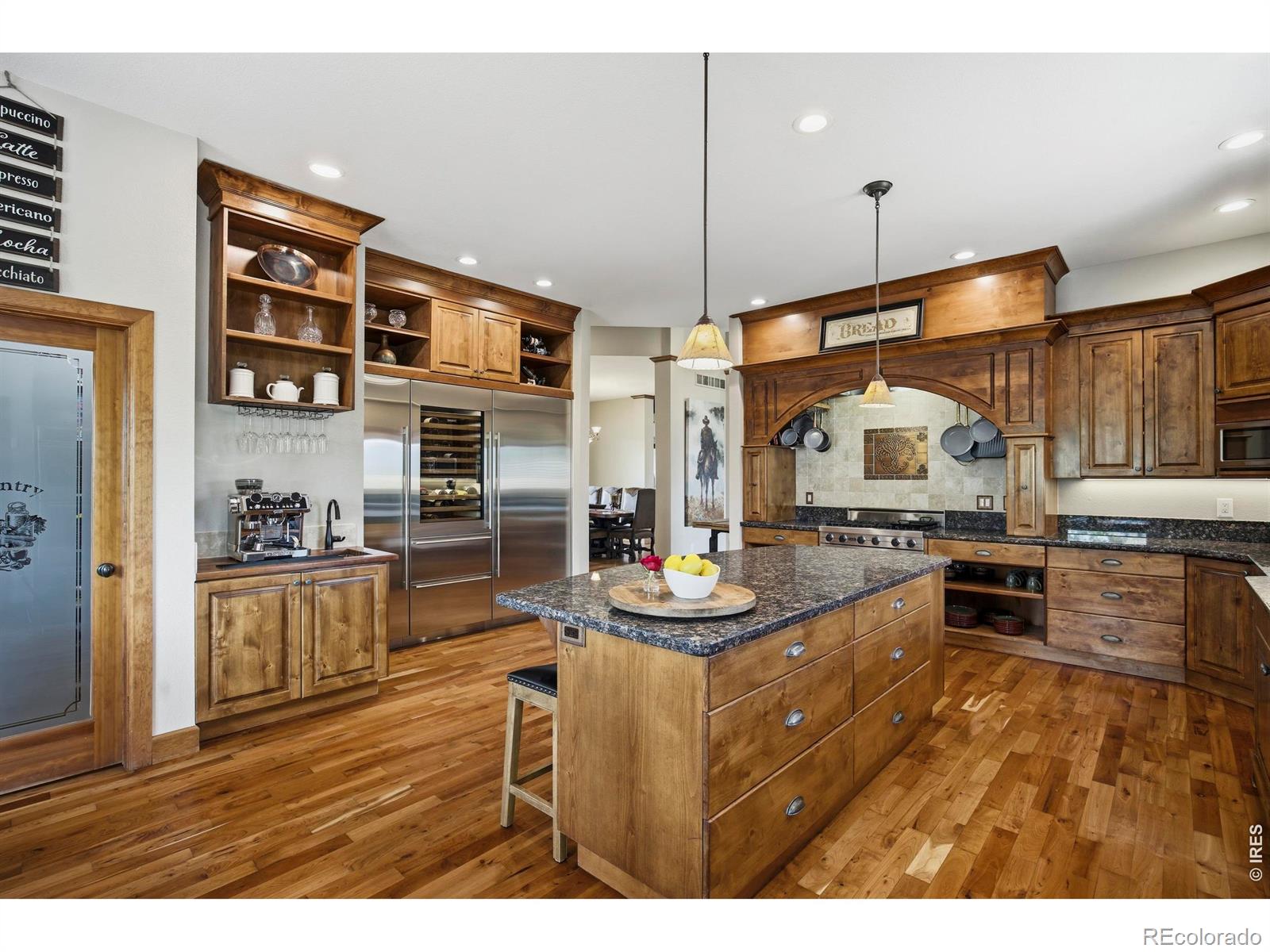 MLS Image #14 for 4433  indian creek road,loveland, Colorado