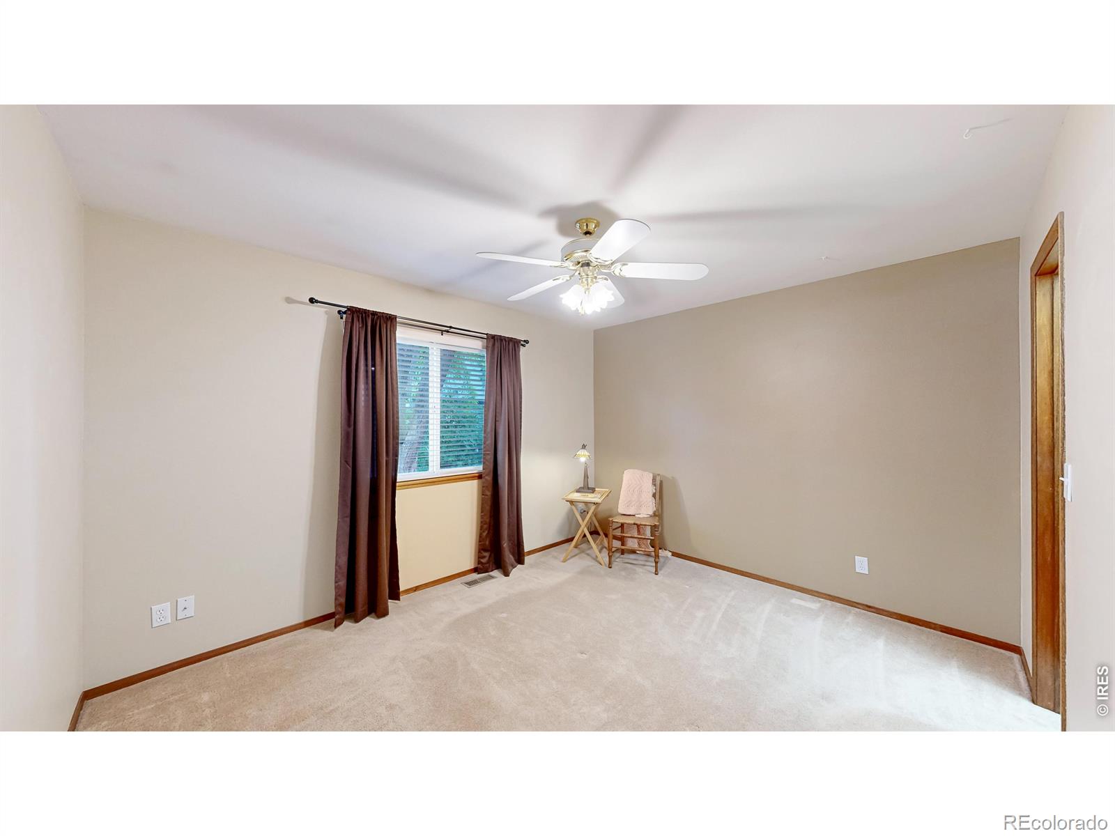 MLS Image #10 for 384  pin oak drive,loveland, Colorado