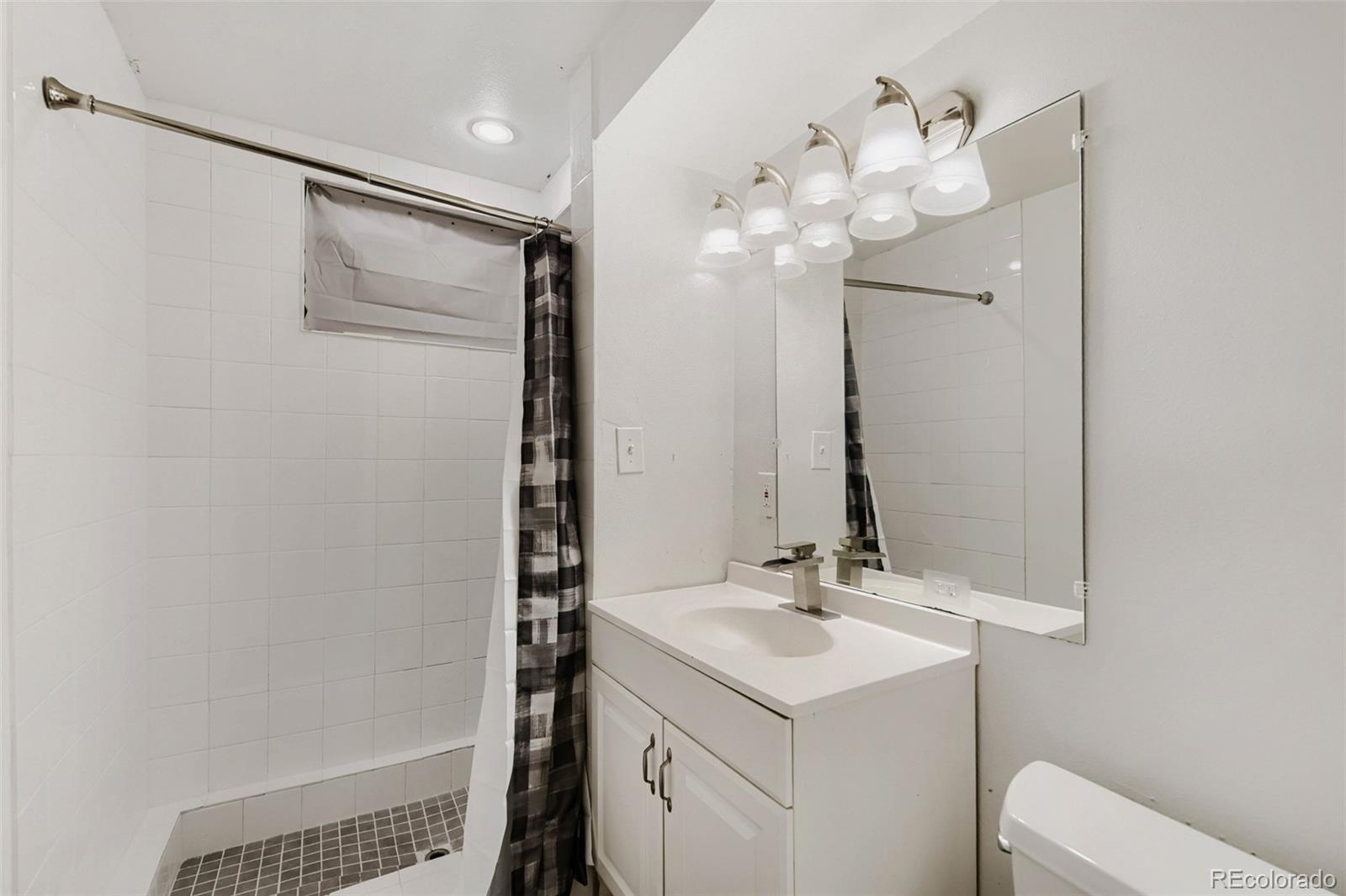 MLS Image #11 for 8033  wyandot street,denver, Colorado