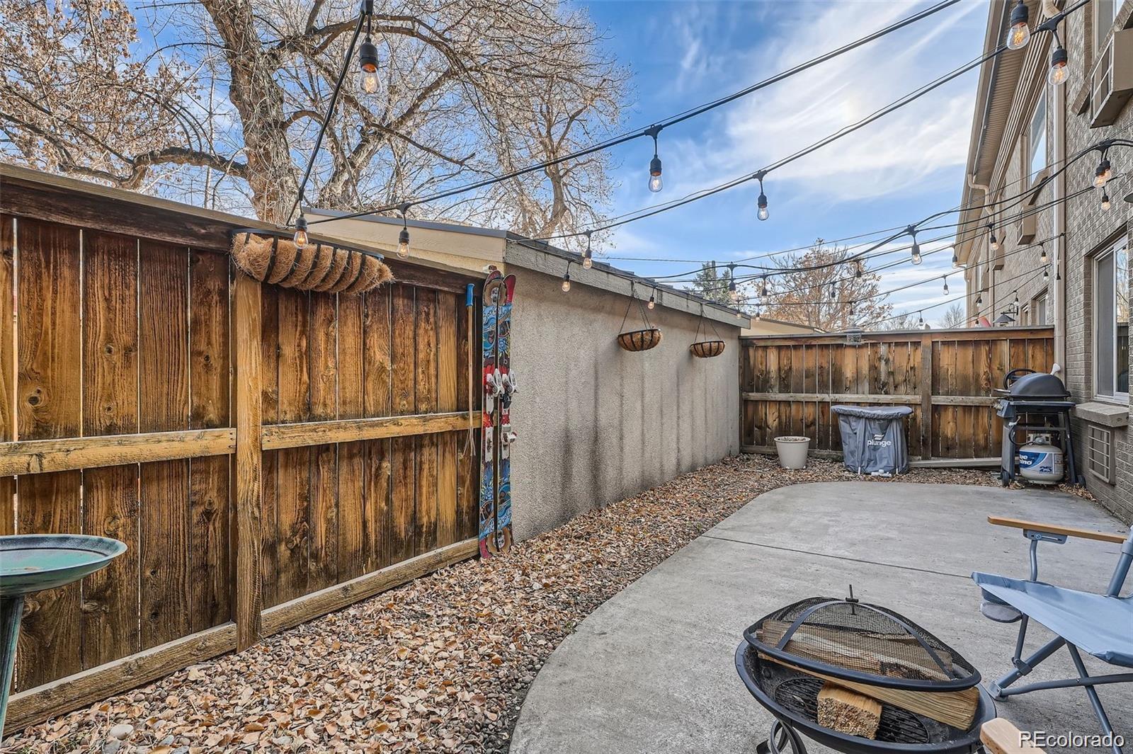 MLS Image #20 for 2460 w caithness place 104,denver, Colorado