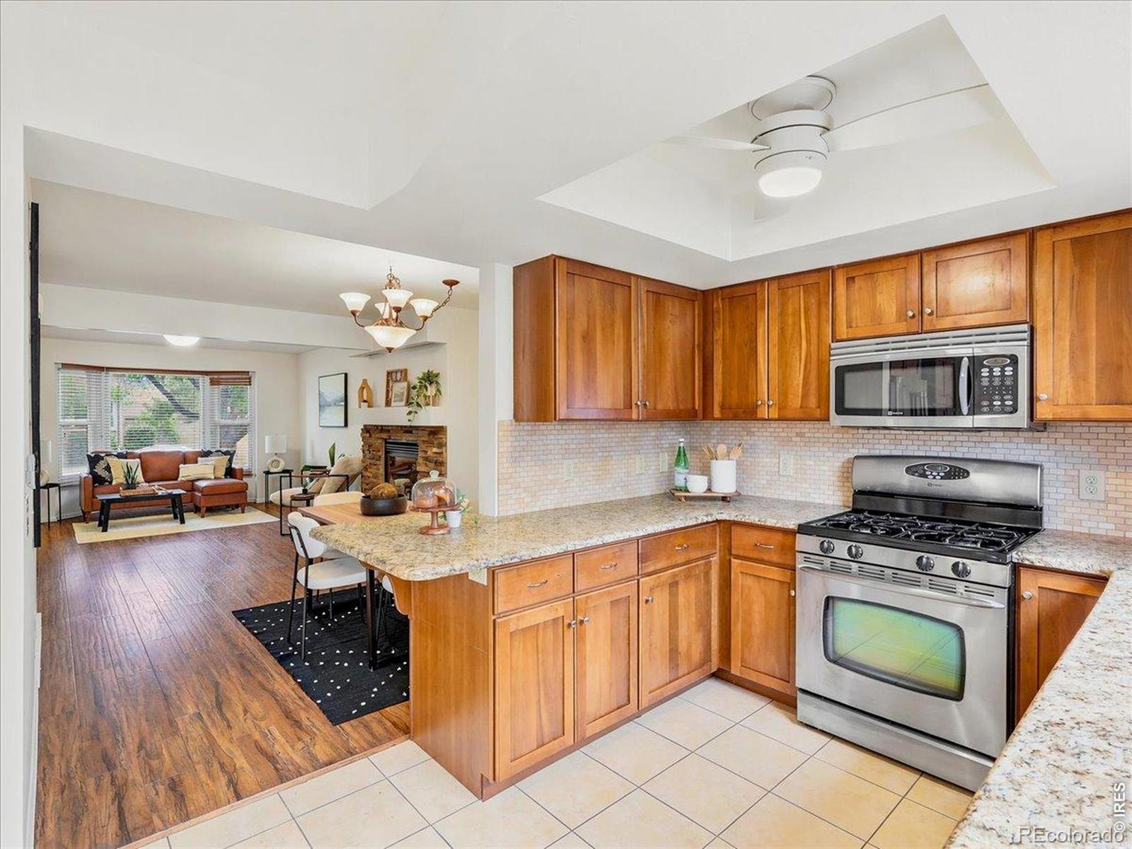 MLS Image #13 for 2115  ranch drive,denver, Colorado