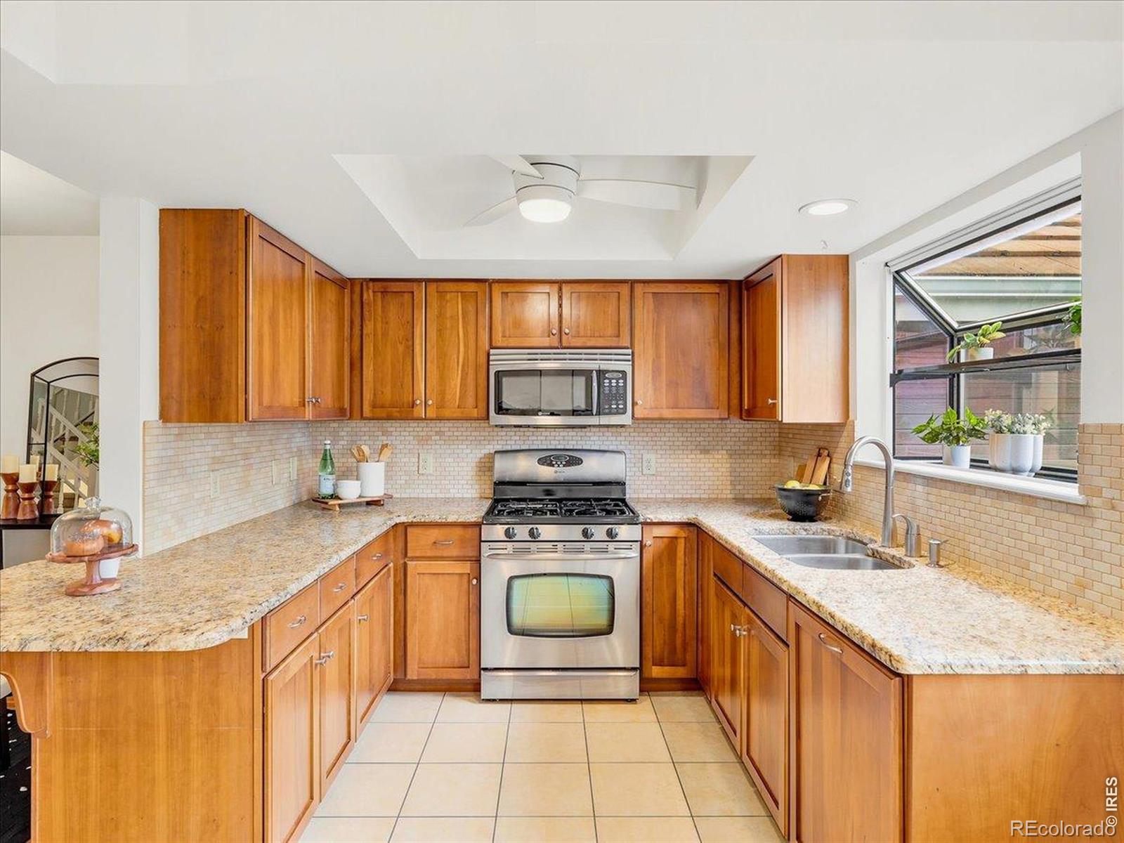 MLS Image #15 for 2115  ranch drive,denver, Colorado
