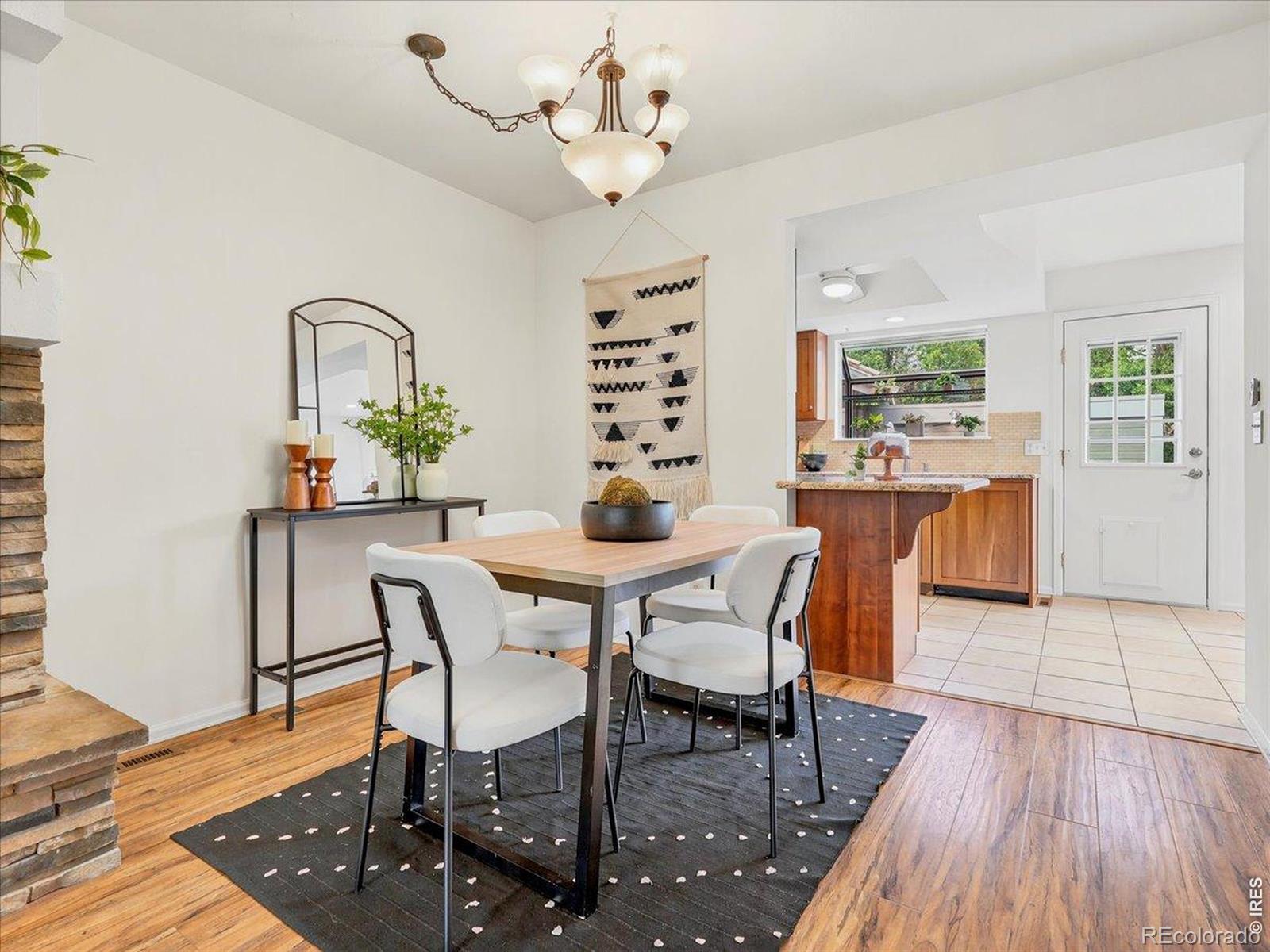 MLS Image #18 for 2115  ranch drive,denver, Colorado
