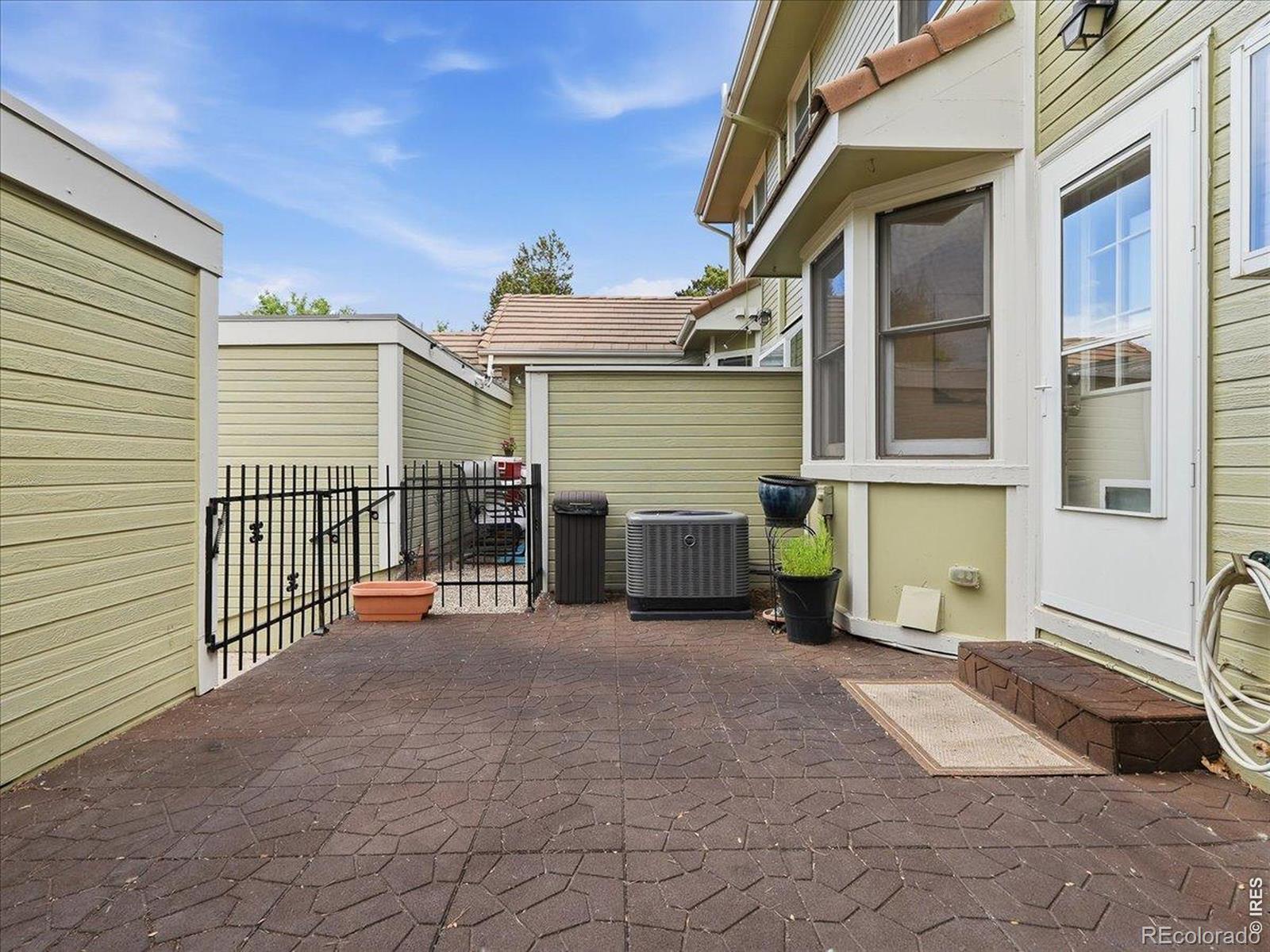 MLS Image #38 for 2115  ranch drive,denver, Colorado