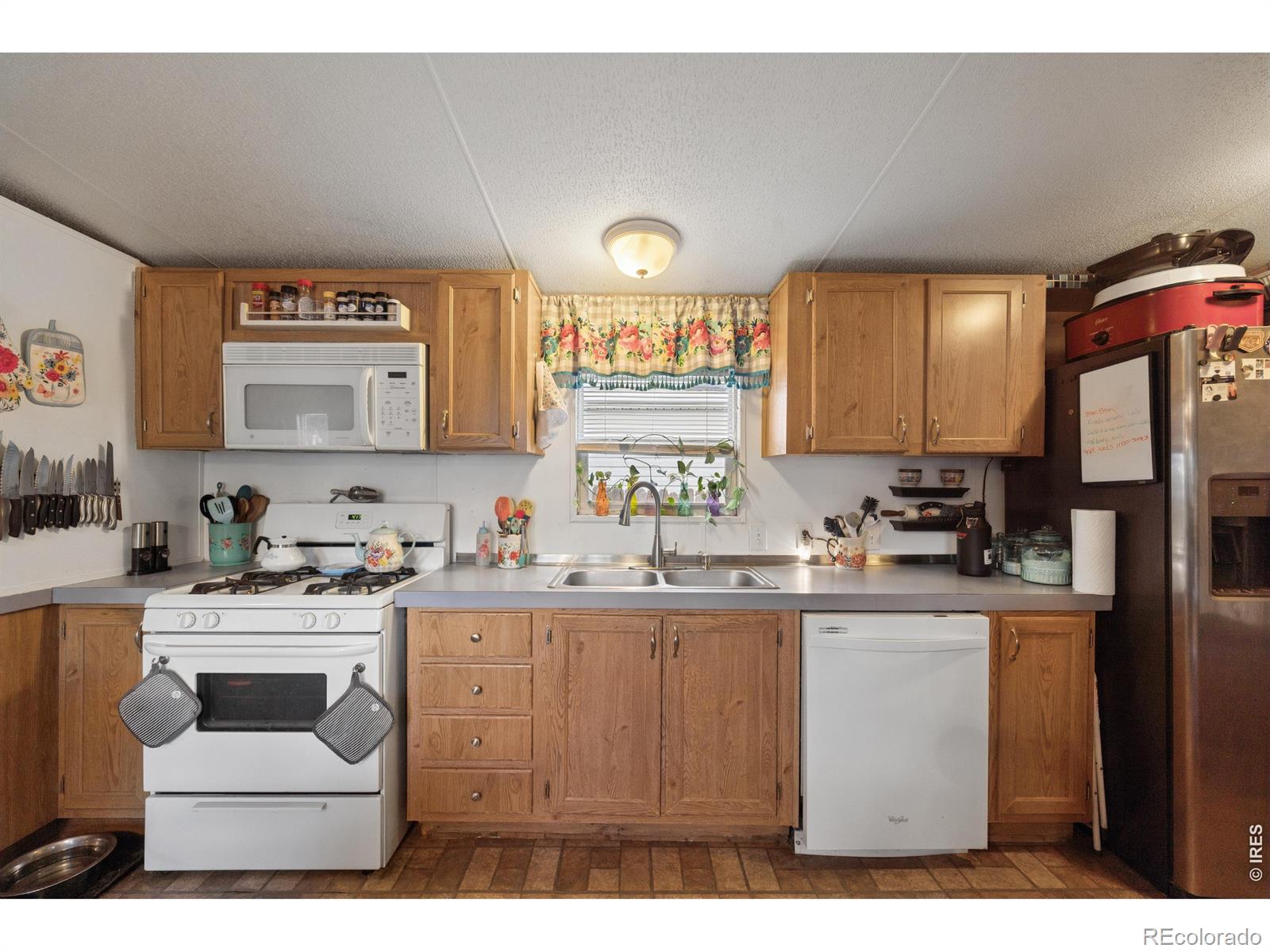 MLS Image #11 for 9048  orleans street,denver, Colorado