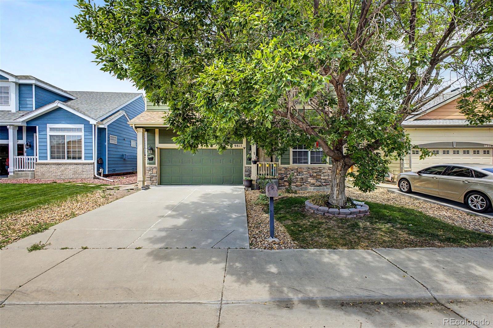 MLS Image #2 for 9815  eagle creek circle,commerce city, Colorado