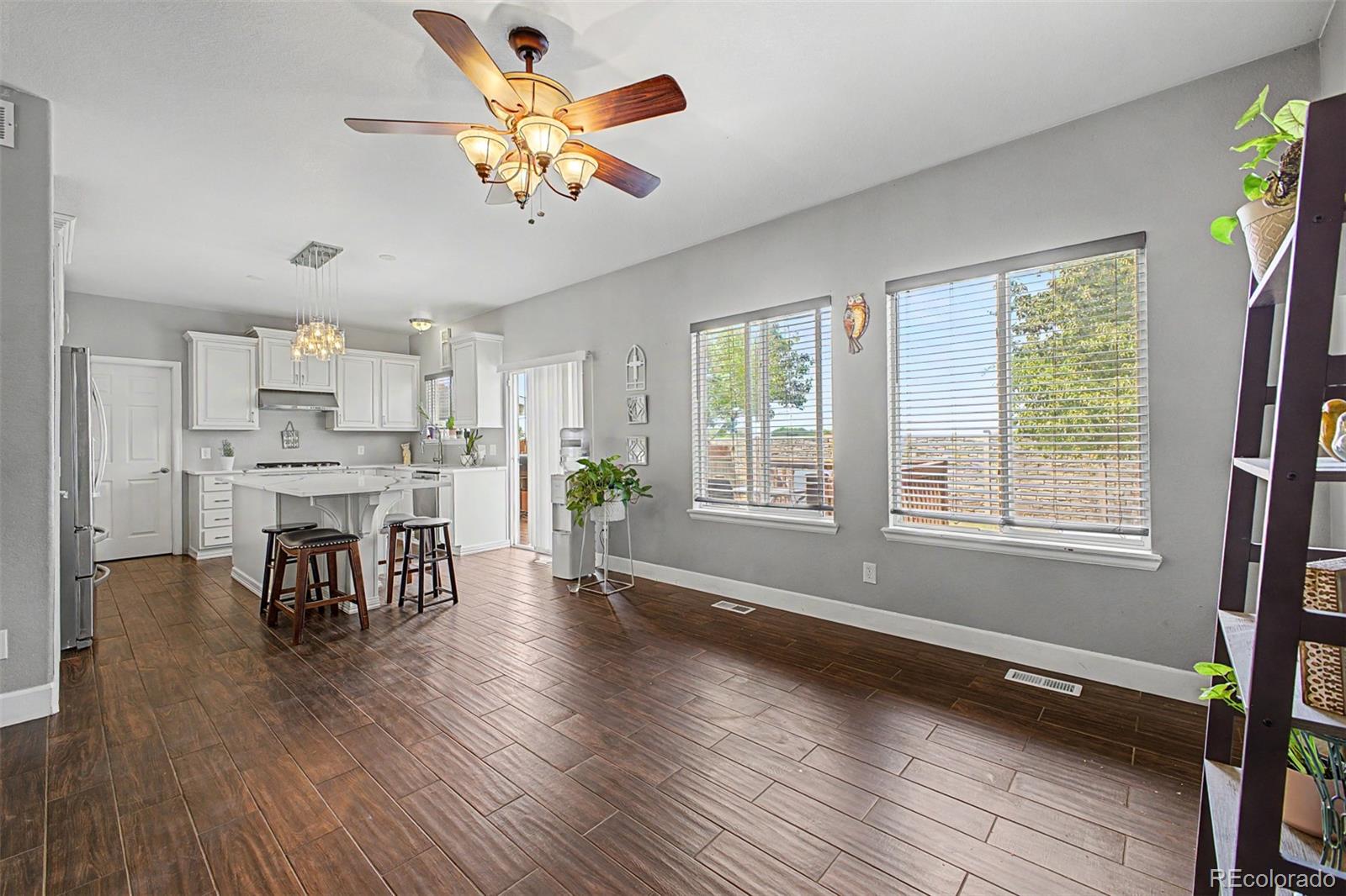 MLS Image #9 for 9815  eagle creek circle,commerce city, Colorado
