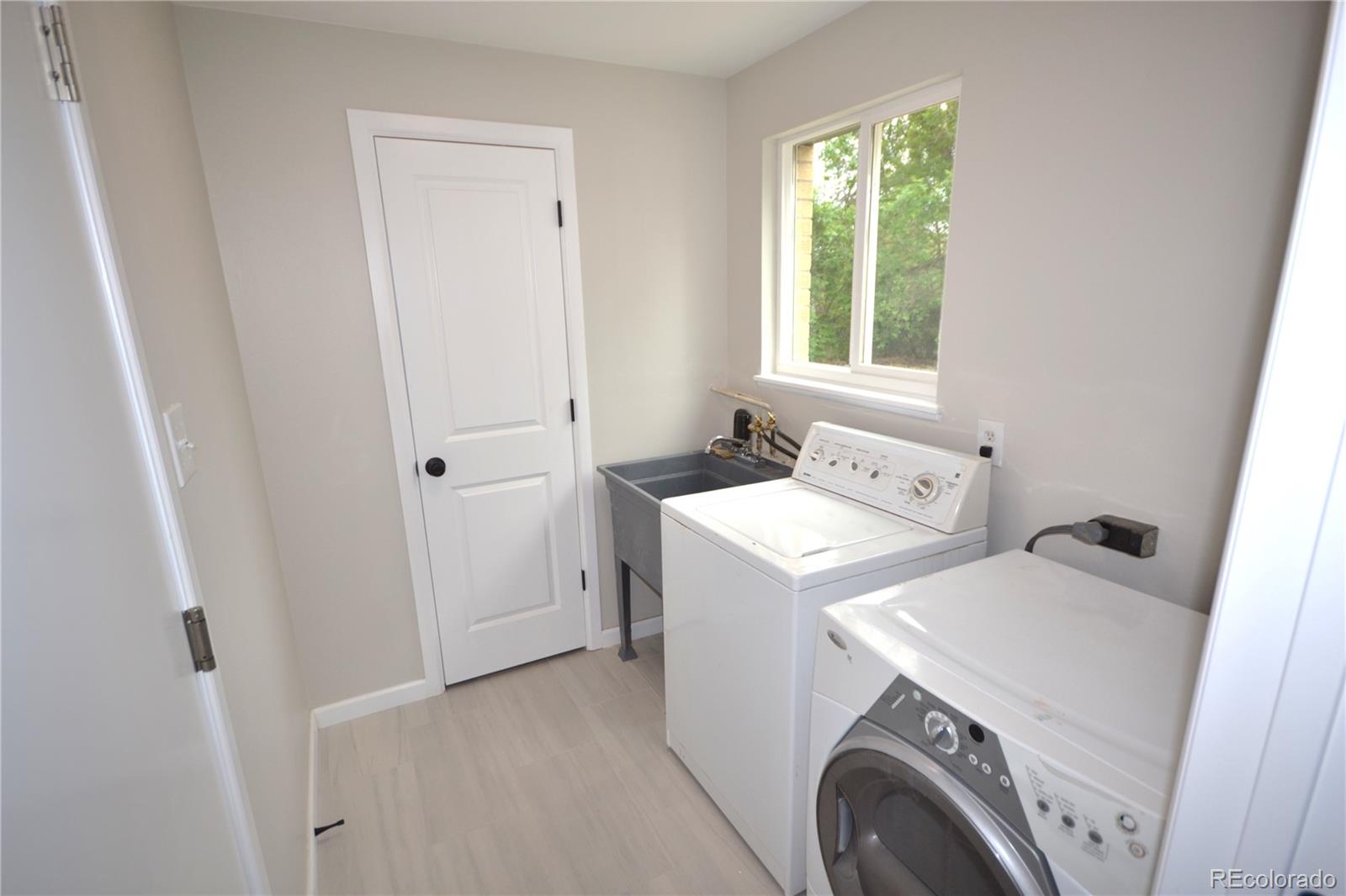 MLS Image #21 for 10251  monterey circle,denver, Colorado