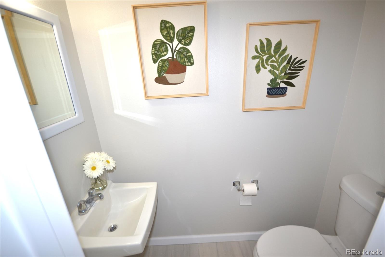 MLS Image #22 for 10251  monterey circle,denver, Colorado
