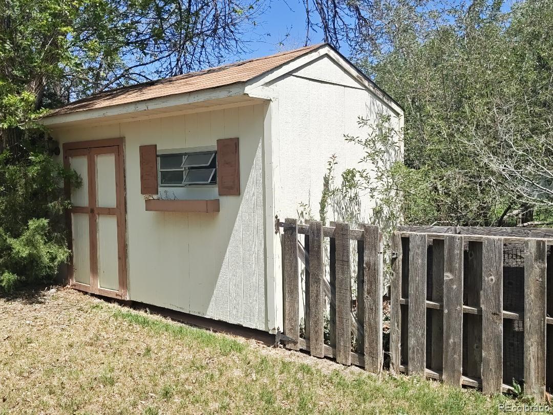 MLS Image #23 for 10251  monterey circle,denver, Colorado