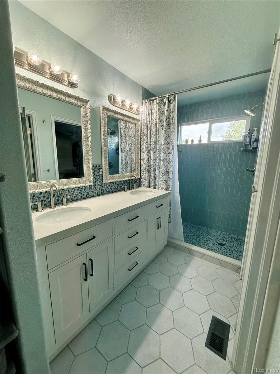 MLS Image #12 for 9358  wolfe place,littleton, Colorado