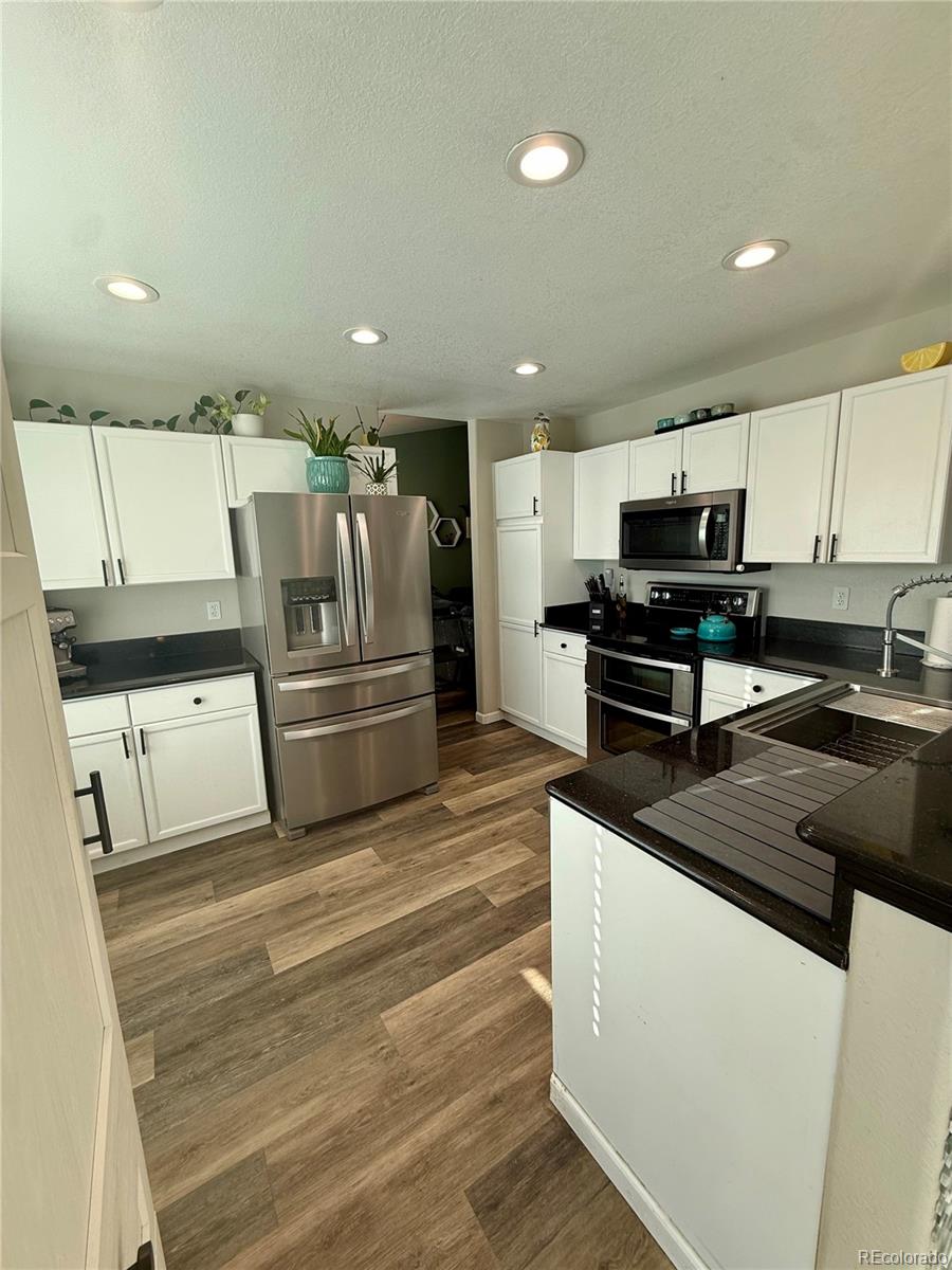 MLS Image #5 for 9358  wolfe place,littleton, Colorado