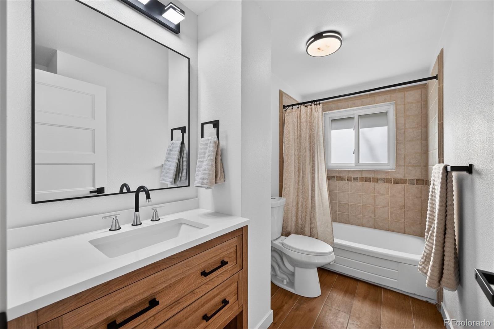 MLS Image #10 for 832 s beech street,lakewood, Colorado