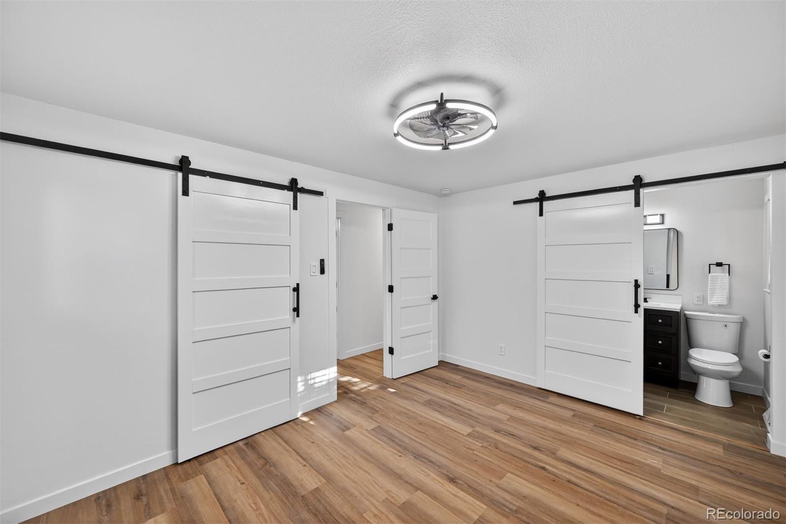 MLS Image #11 for 832 s beech street,lakewood, Colorado