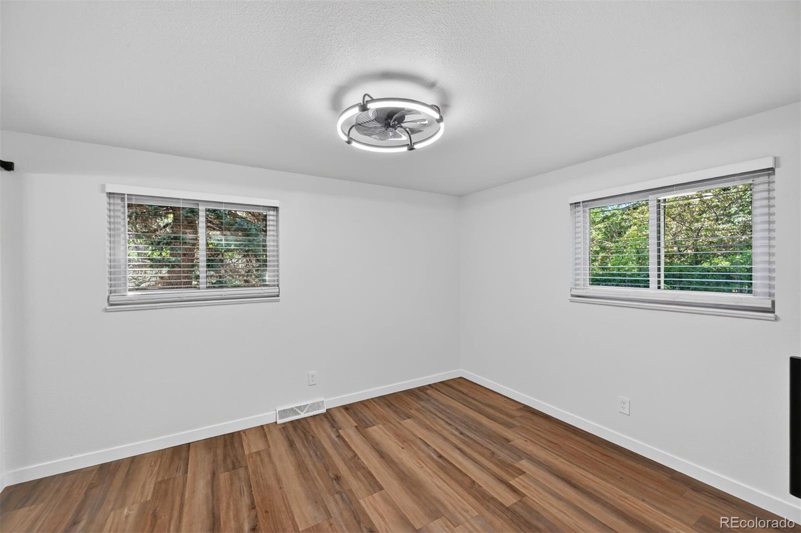 MLS Image #12 for 832 s beech street,lakewood, Colorado