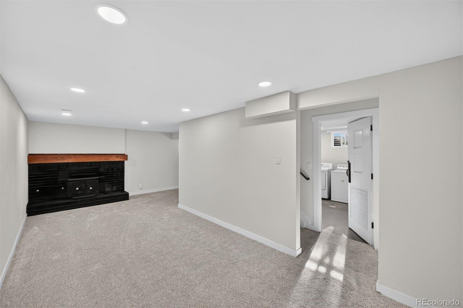 MLS Image #21 for 832 s beech street,lakewood, Colorado