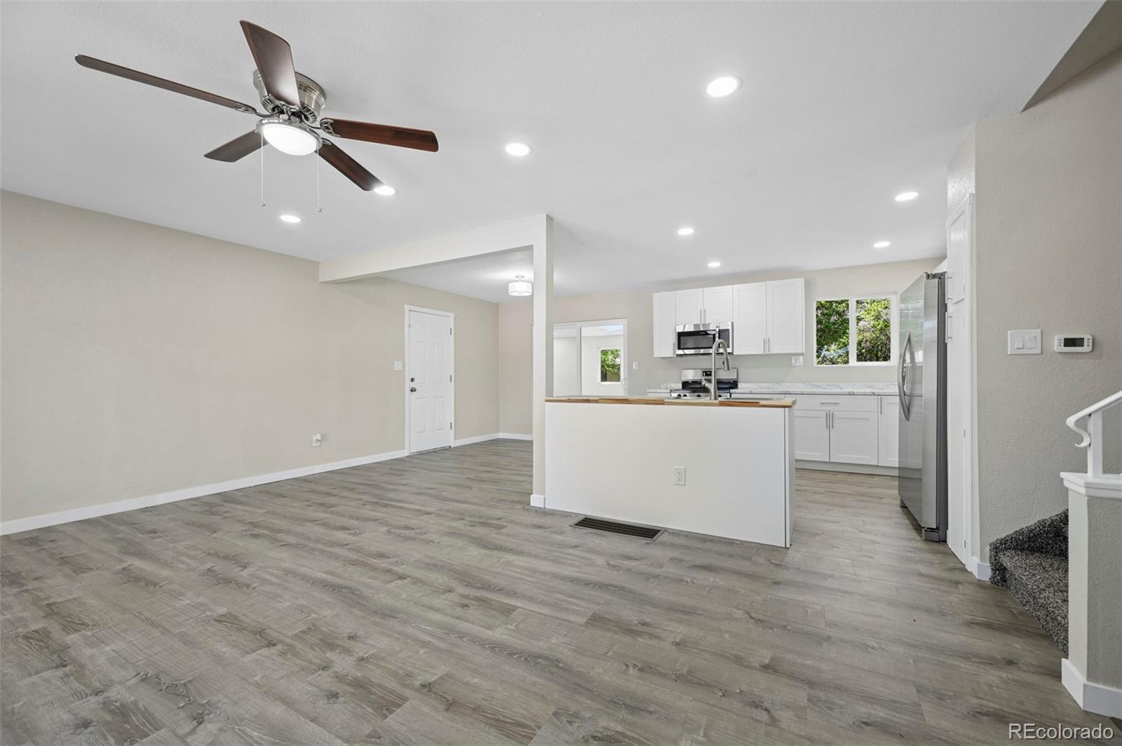 MLS Image #3 for 7313  colonial drive,fountain, Colorado