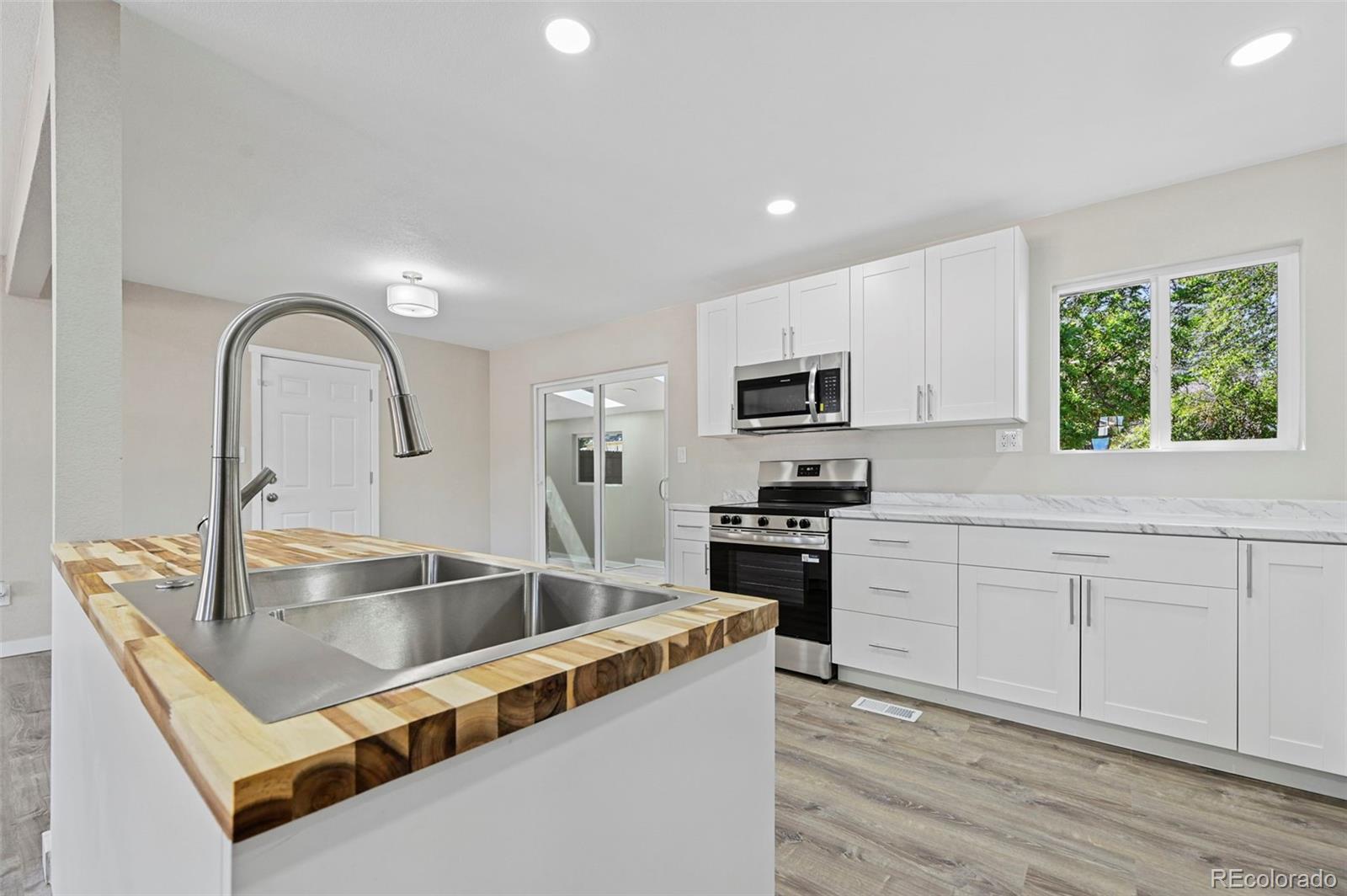 MLS Image #8 for 7313  colonial drive,fountain, Colorado