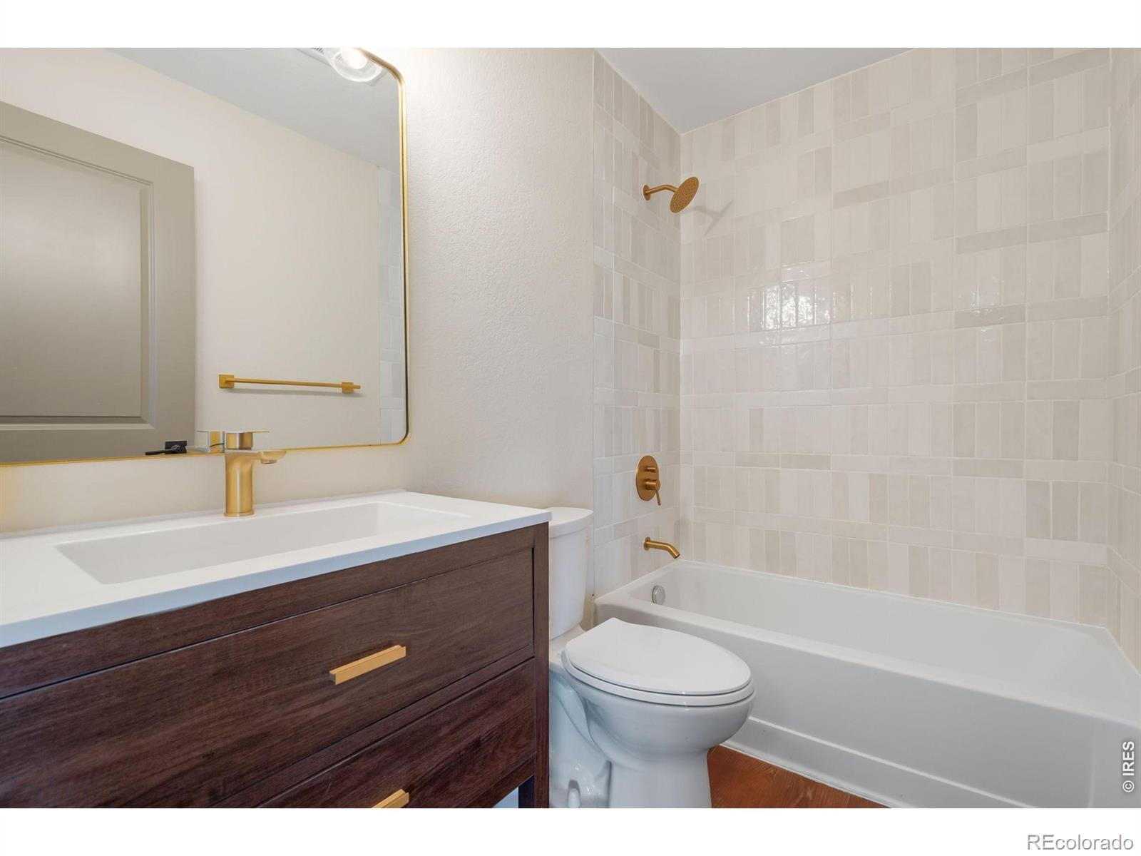 MLS Image #16 for 5127  silverwood drive,johnstown, Colorado